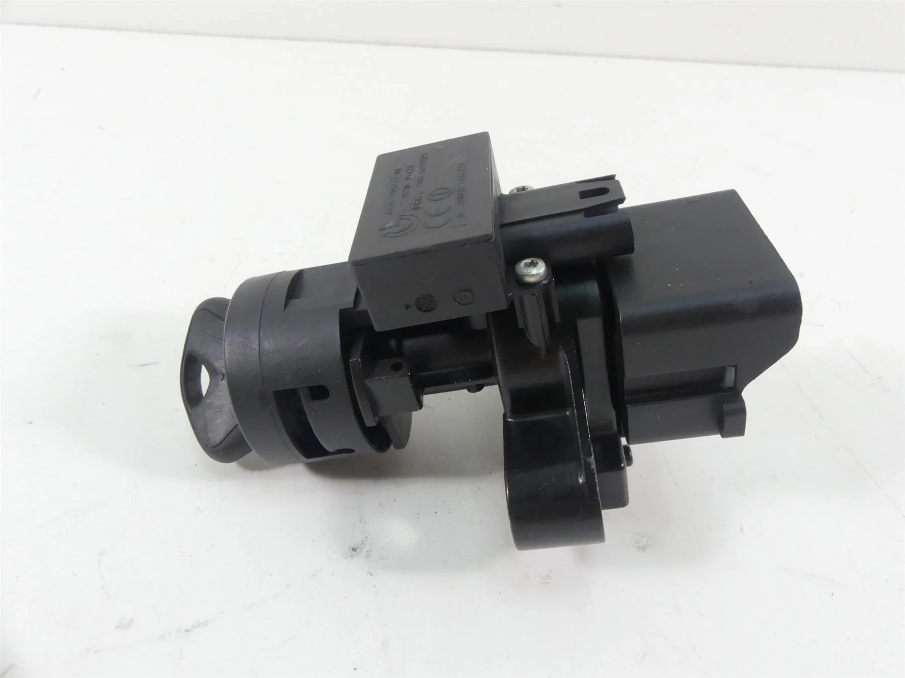 2009 BMW F800GS K72 Cdi Ecm Ignition Switch Key Lock Set 7711932 51257700072 - Image 4