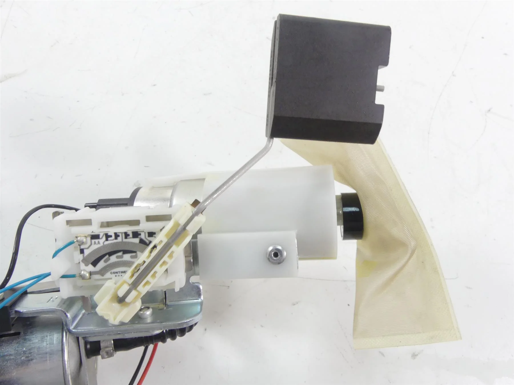 2009 BMW F800GS K72 Fuel Gas Petrol Pump + Level Sender - Tested 16148556077 - Image 6