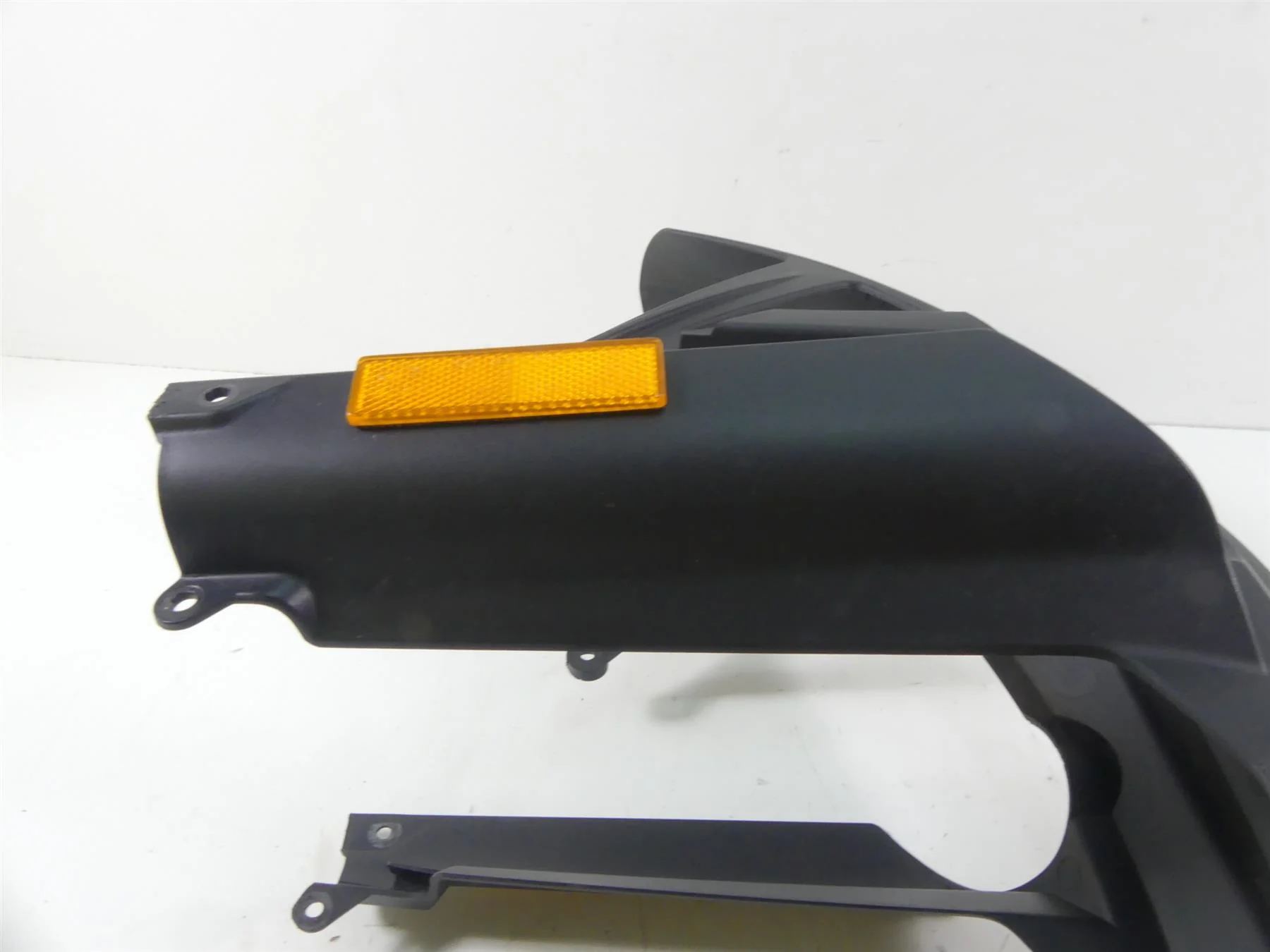 2009 BMW F800GS K72 Lower Front Fender Tire Hugger Mud Guard 46617694993 - Image 10