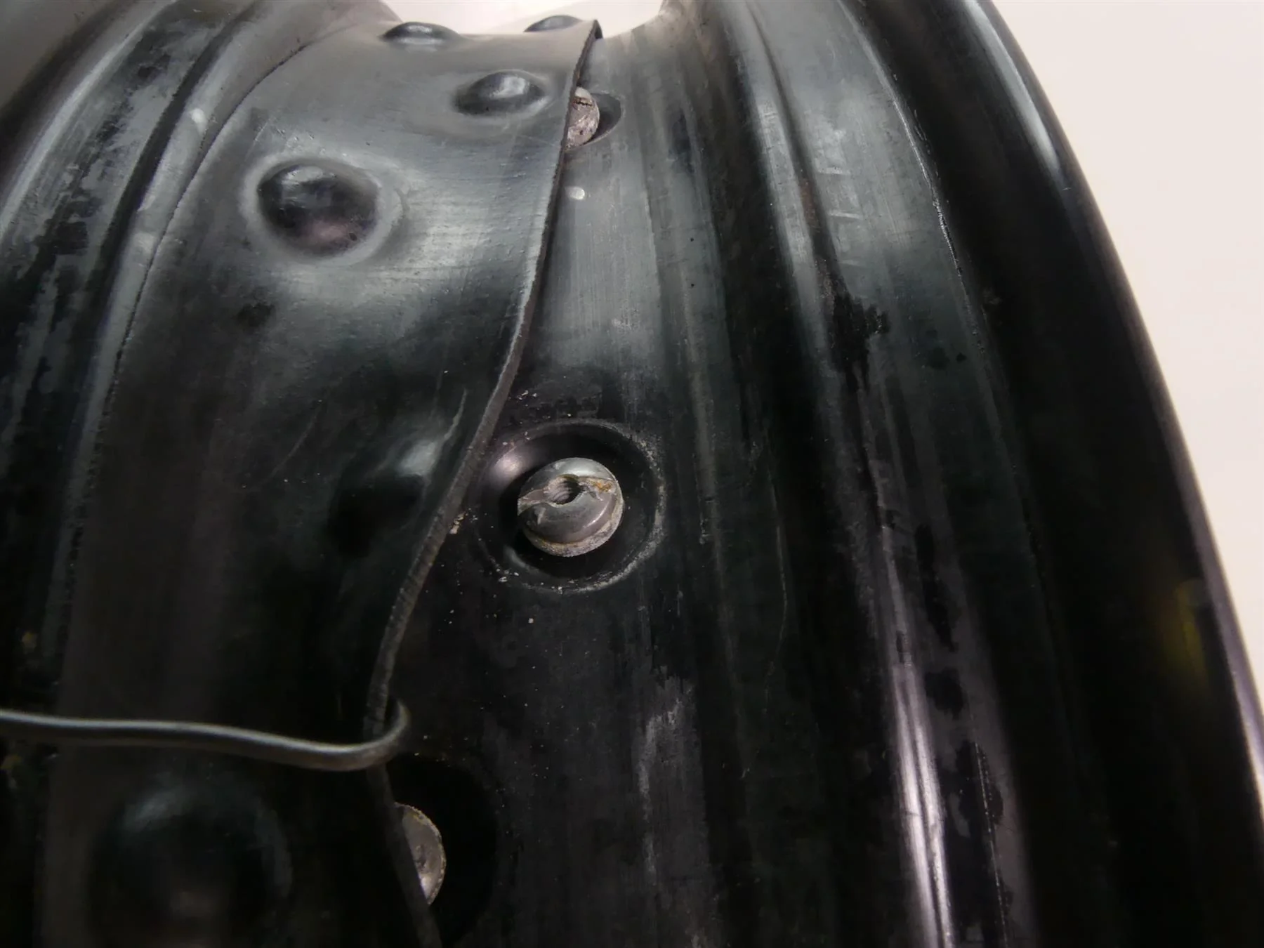 2009 BMW F800GS K72 Straight Rear Spoke Wheel Rim 17x4.25 36318564177 - Image 7