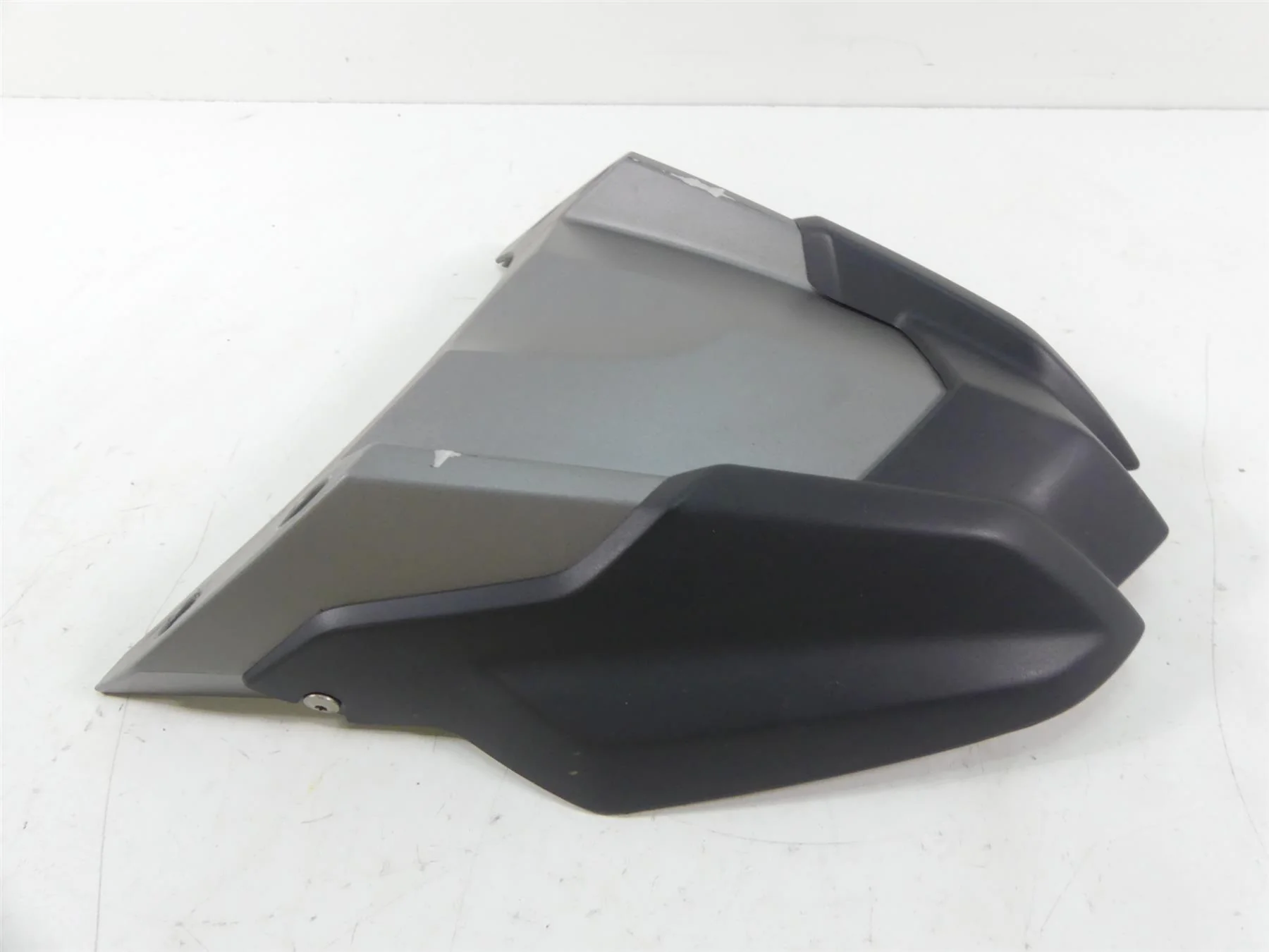 2009 BMW F800GS K72 Upper Fender Mud Guard Tire Hugger 46617694994 - Image 3