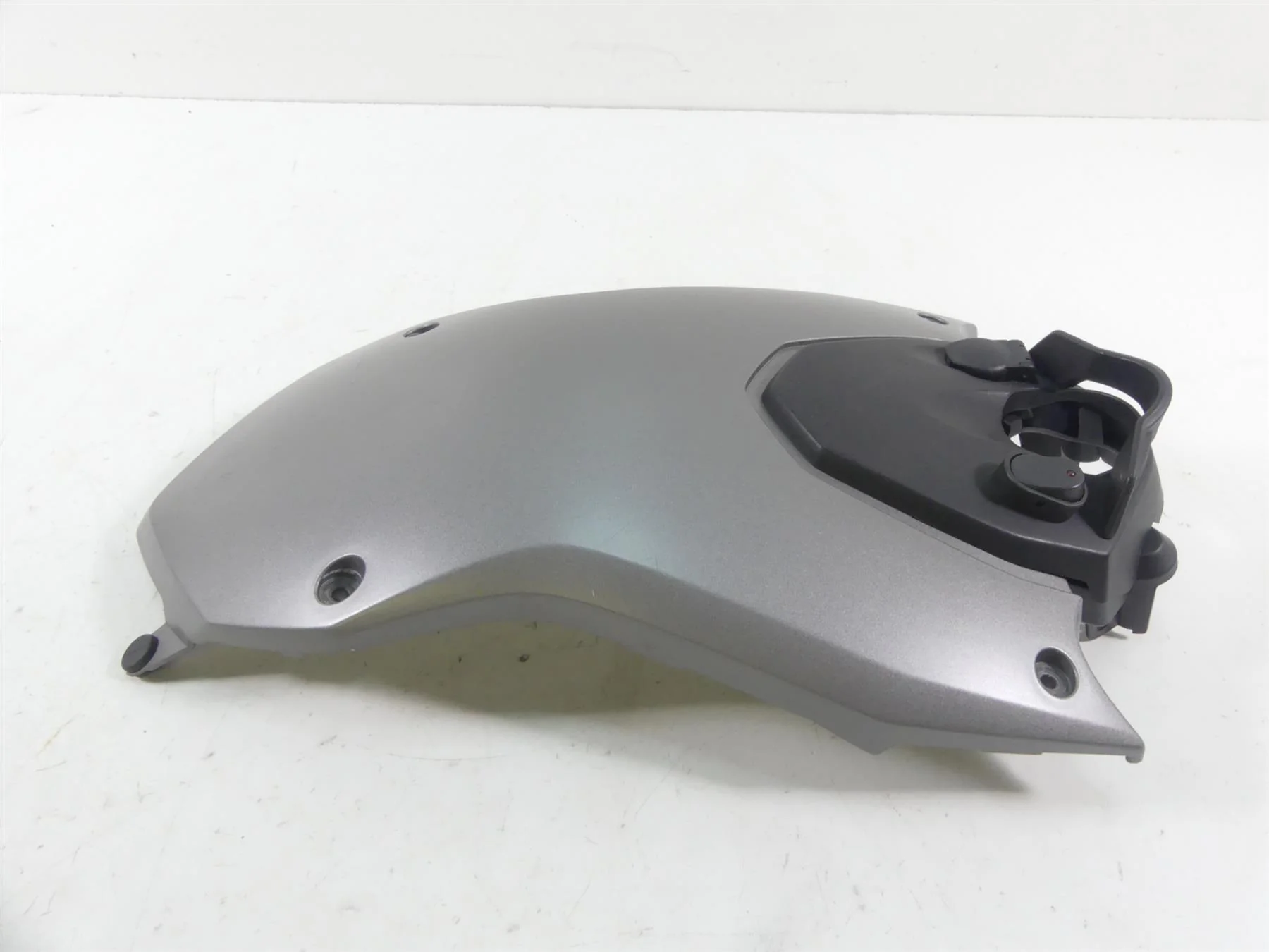 2009 BMW F800GS K72 Upper Fuel Gas Tank Cover Fairing Set 46637723892