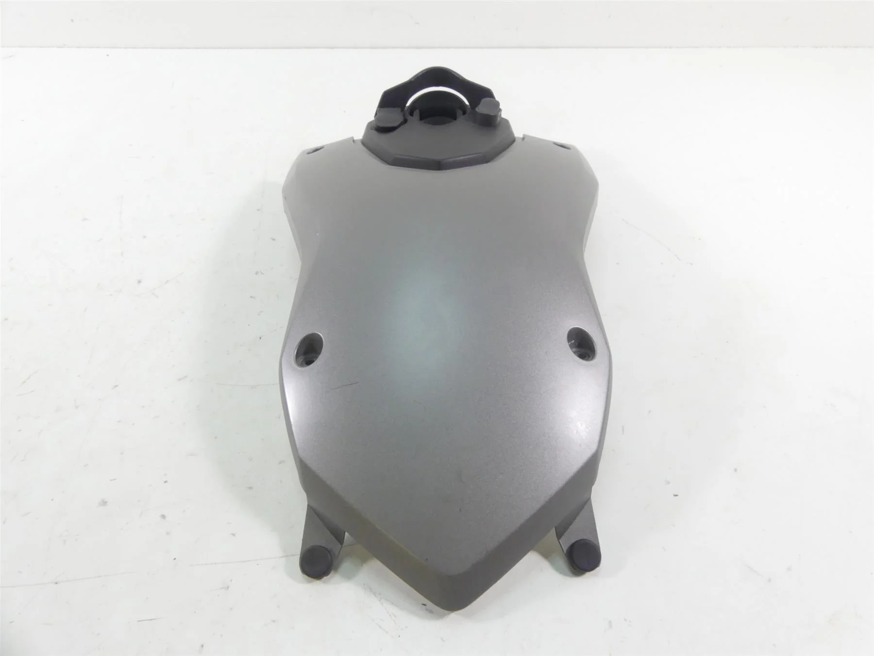 2009 BMW F800GS K72 Upper Fuel Gas Tank Cover Fairing Set 46637723892 - Image 4