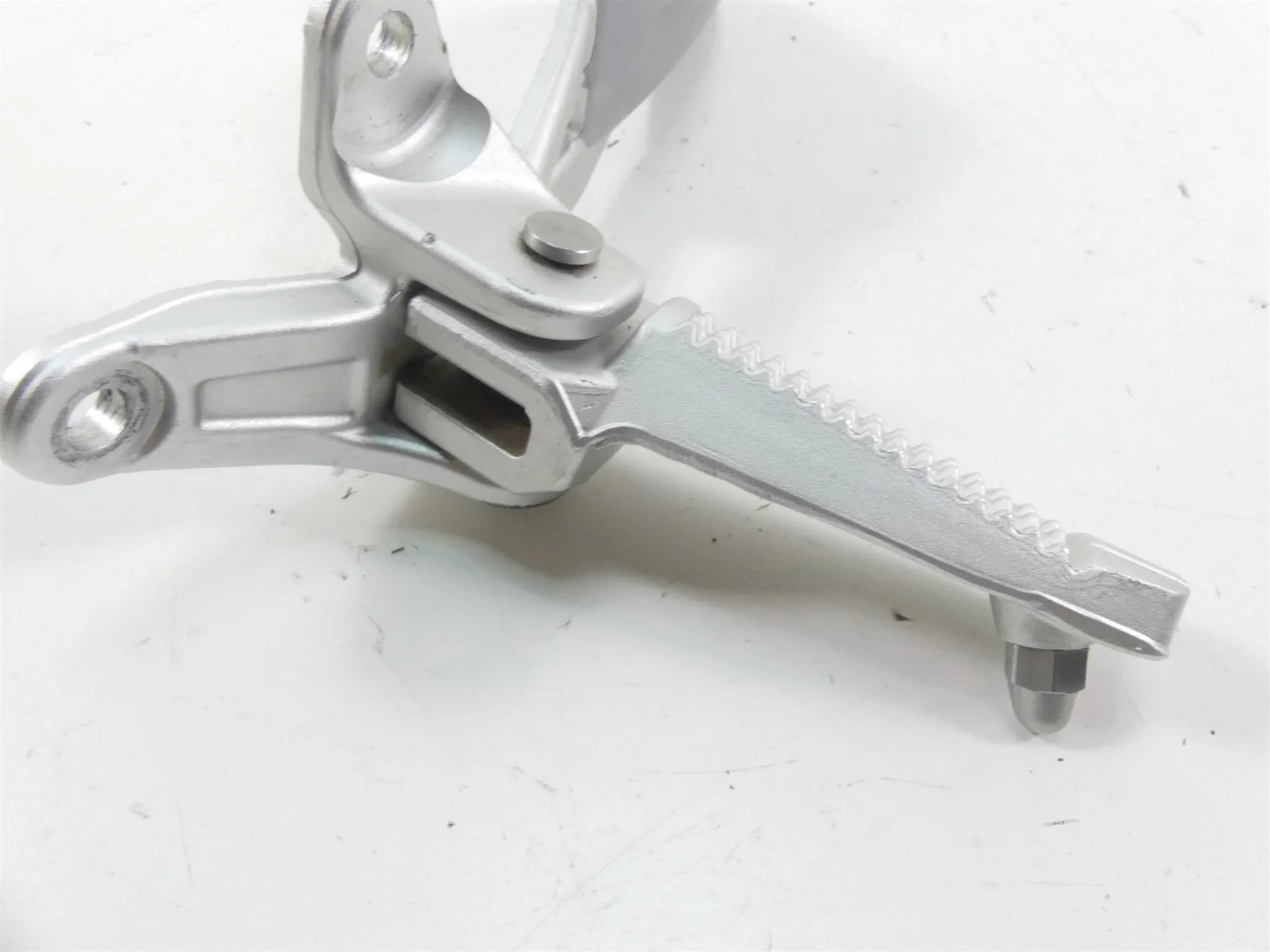 2009 BMW K1300 S K40 Left Footpeg Foot Peg Rest Mount 46717714641 - Image 9