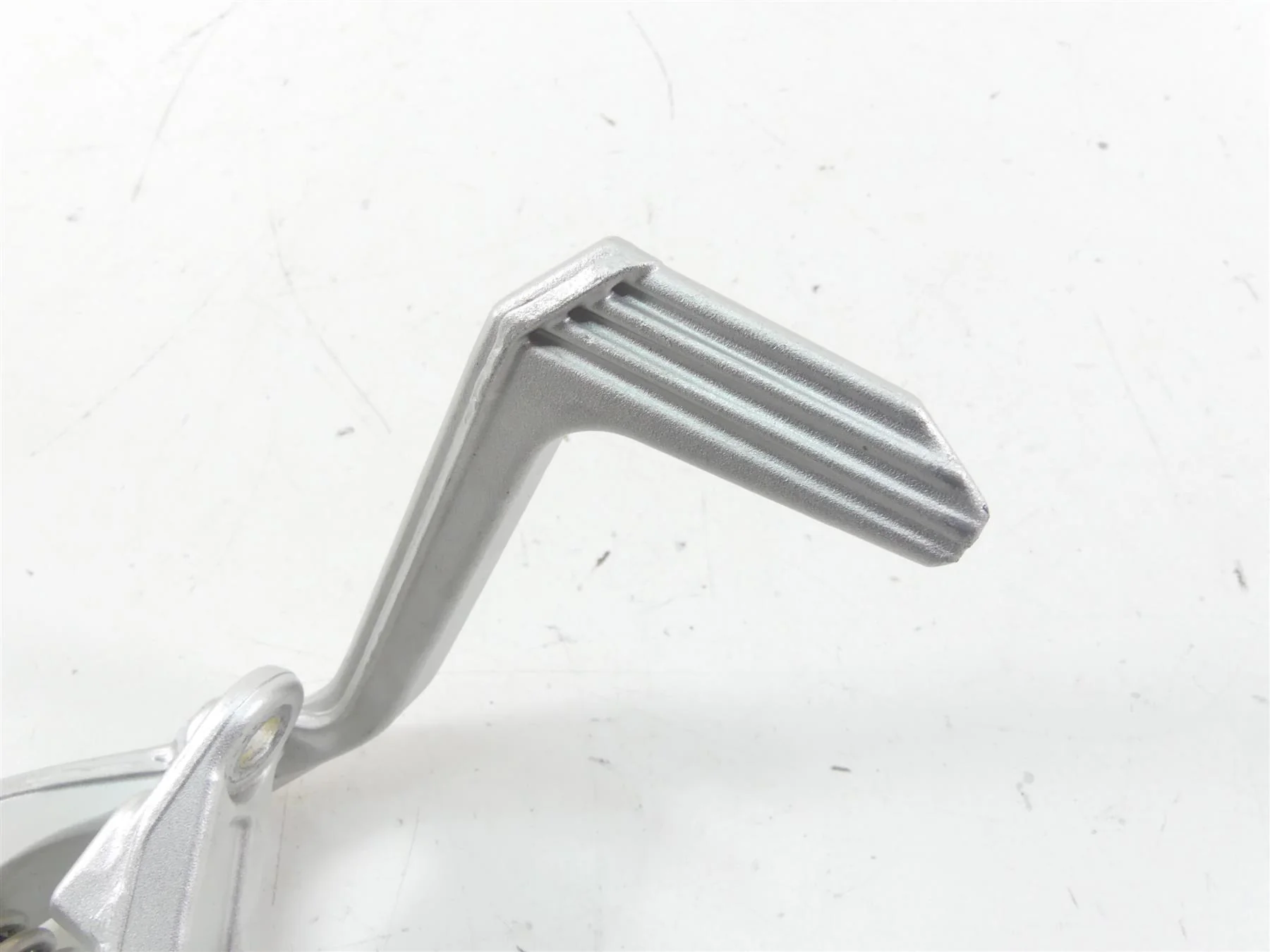 2009 BMW K1300 S K40 Right Footpeg Foot Peg&  Brake Ped 46717660154 - Image 10