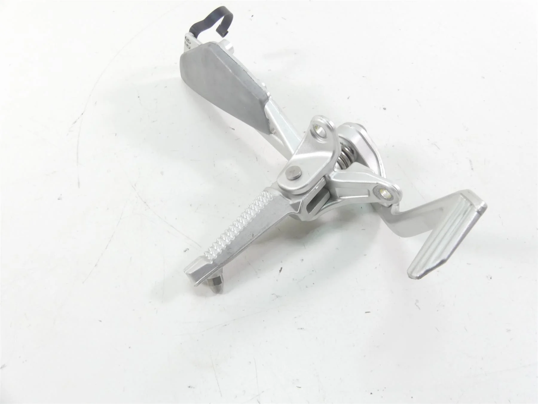 2009 BMW K1300 S K40 Right Footpeg Foot Peg&  Brake Ped 46717660154 - Image 12