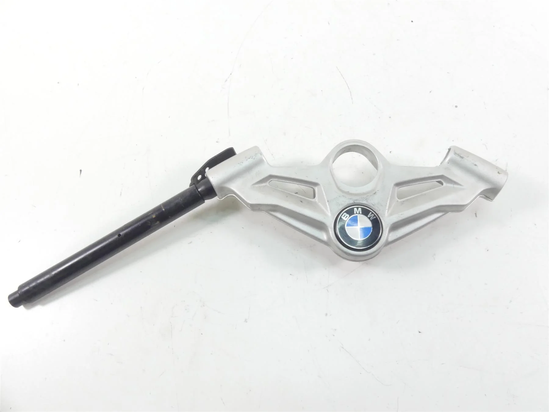 2009 BMW K1300 S K40 Upper Triple Tree & Left Handle Bar 32717707554 - Image 12