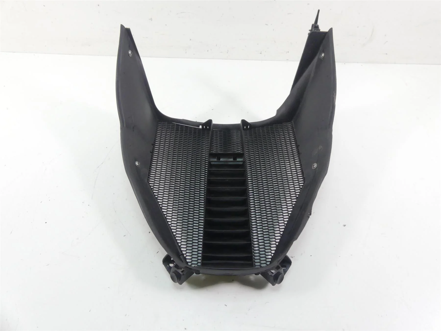 2009 BMW K1300 S K40 Water Coolant Radiator Cover Fairing Set 17117673162 - Image 11