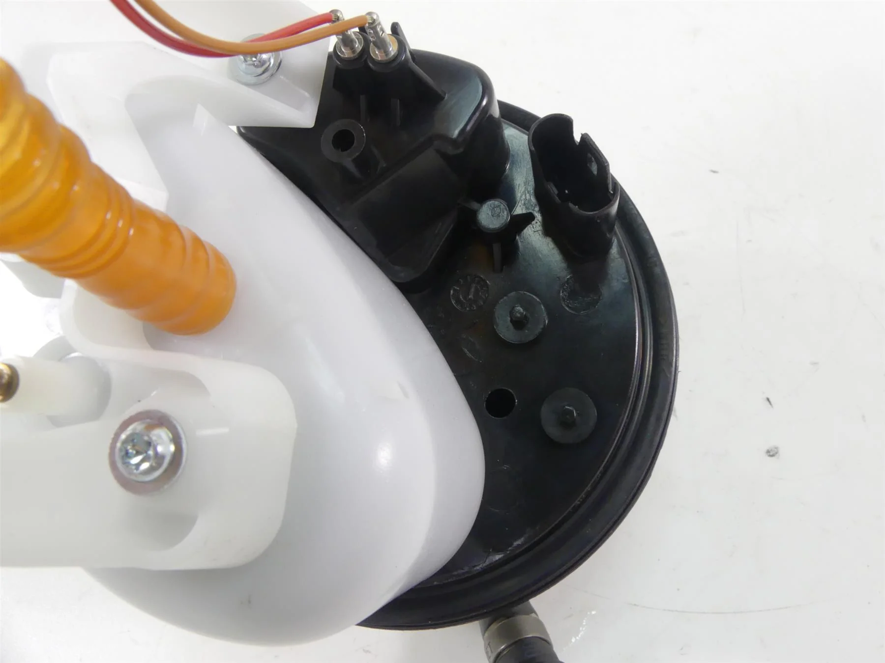 2009 BMW R1200GS K25 Fuel Gas Petrol Pump - Tested 16147705376 - Image 8