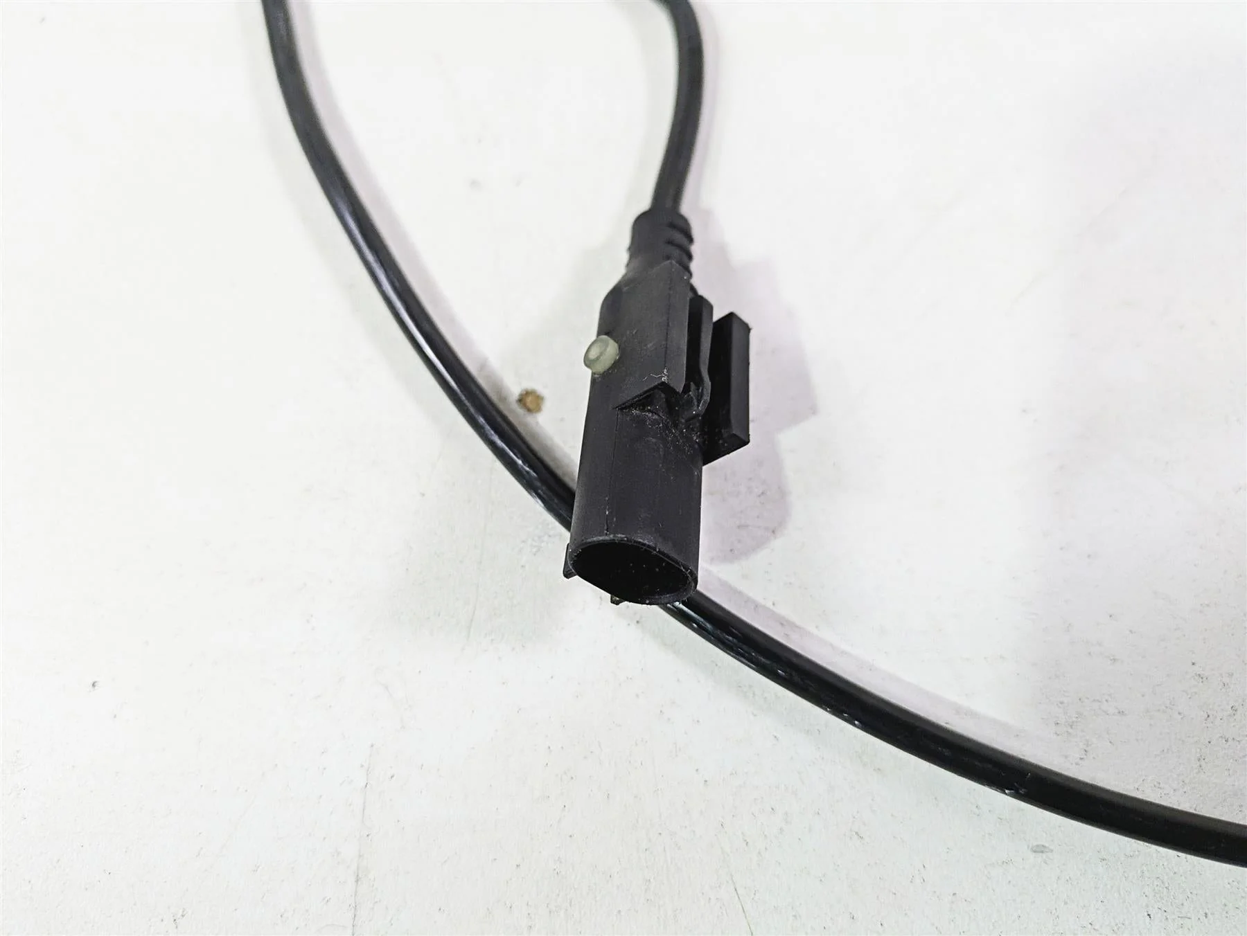 2009 BMW R1200GS K255 Adv Front Abs Brake Wheel Speed Sensor 34527677824 - Image 10