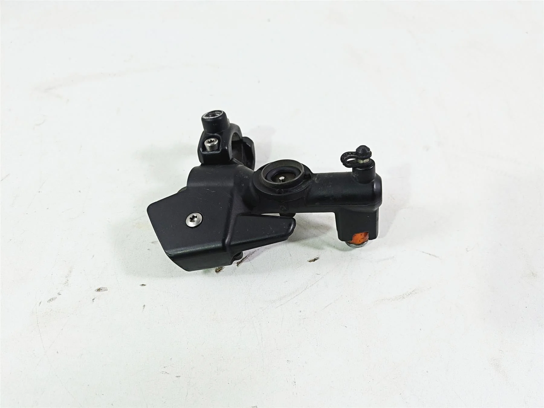 2009 BMW R1200GS K255 Adv Front Brake Master Cylinder - Abs 32728530056 - Image 3