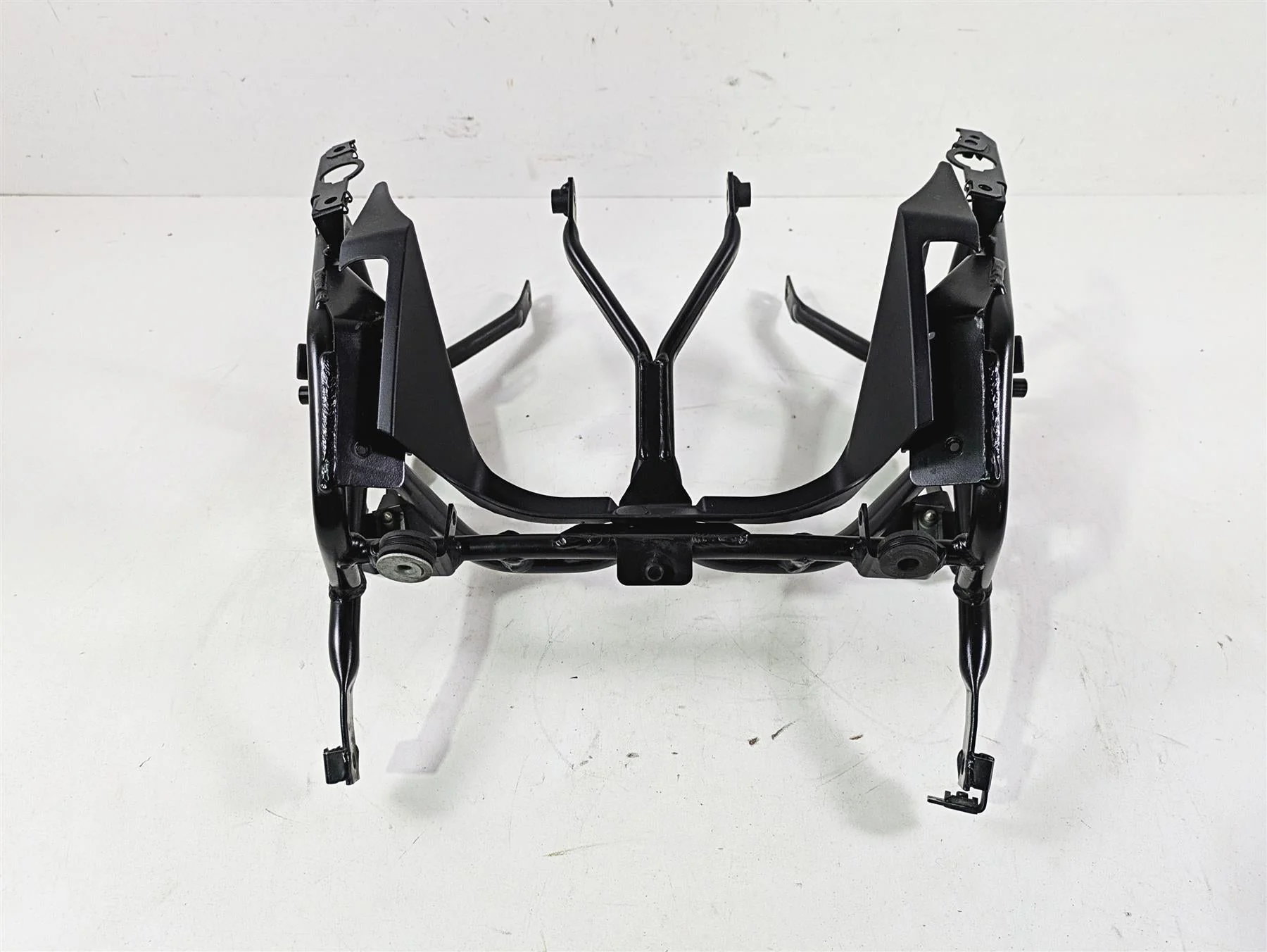 2009 BMW R1200GS K255 Adv Front Fairing Bracket Stay Holder 46637701558