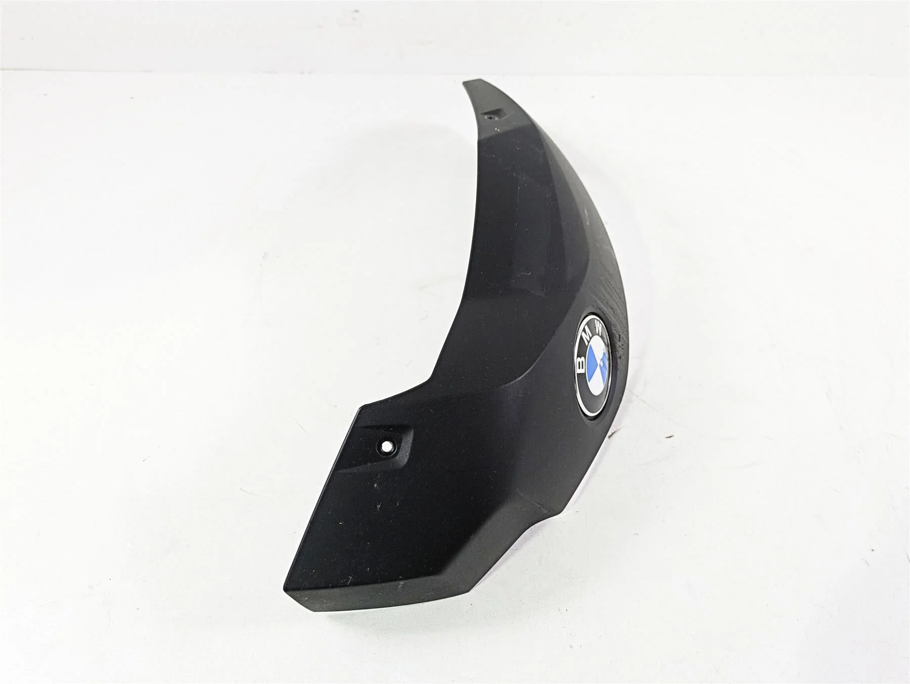 2009 BMW R1200GS K255 Adv Left Side Fuel Tank Cover & Emblem 46637706287 - Image 2