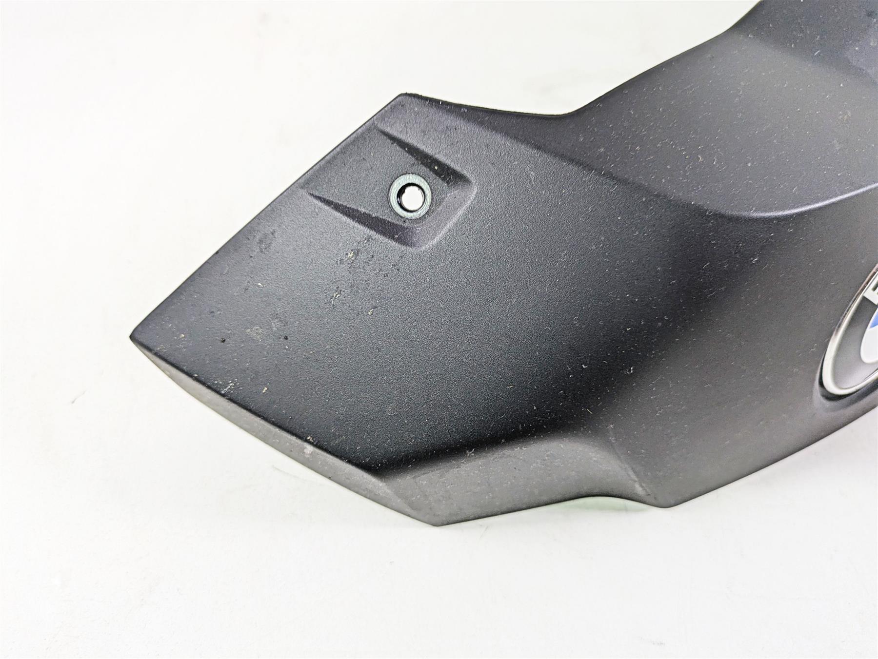 2009 BMW R1200GS K255 Adv Left Side Fuel Tank Cover & Emblem 46637706287 - Image 4