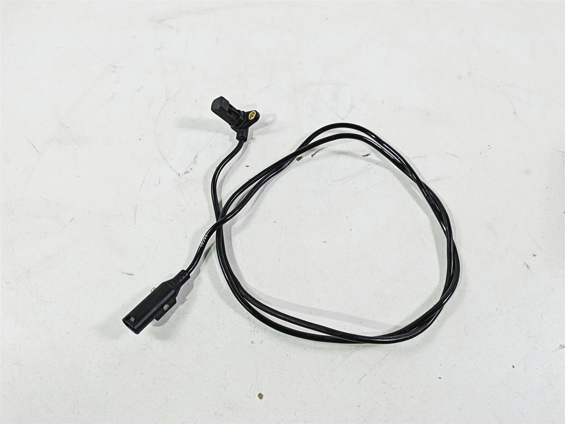 2009 BMW R1200GS K255 Adv Rear Abs Brake Wheel Speed Sensor 34527677824 - Image 4