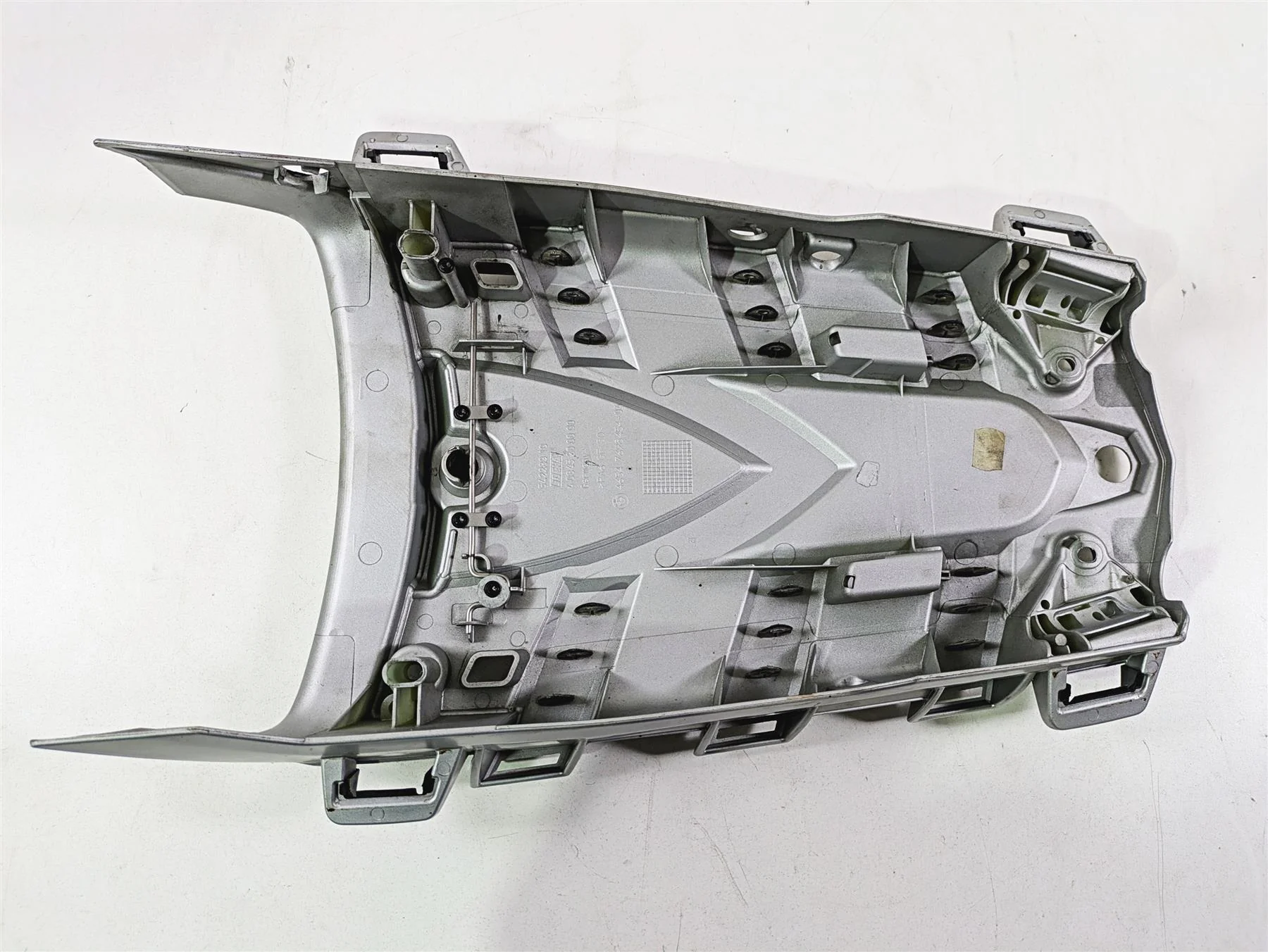 2009 BMW R1200GS K255 Adv Rear Luggage Rack Carrier 46547698454 - Image 11