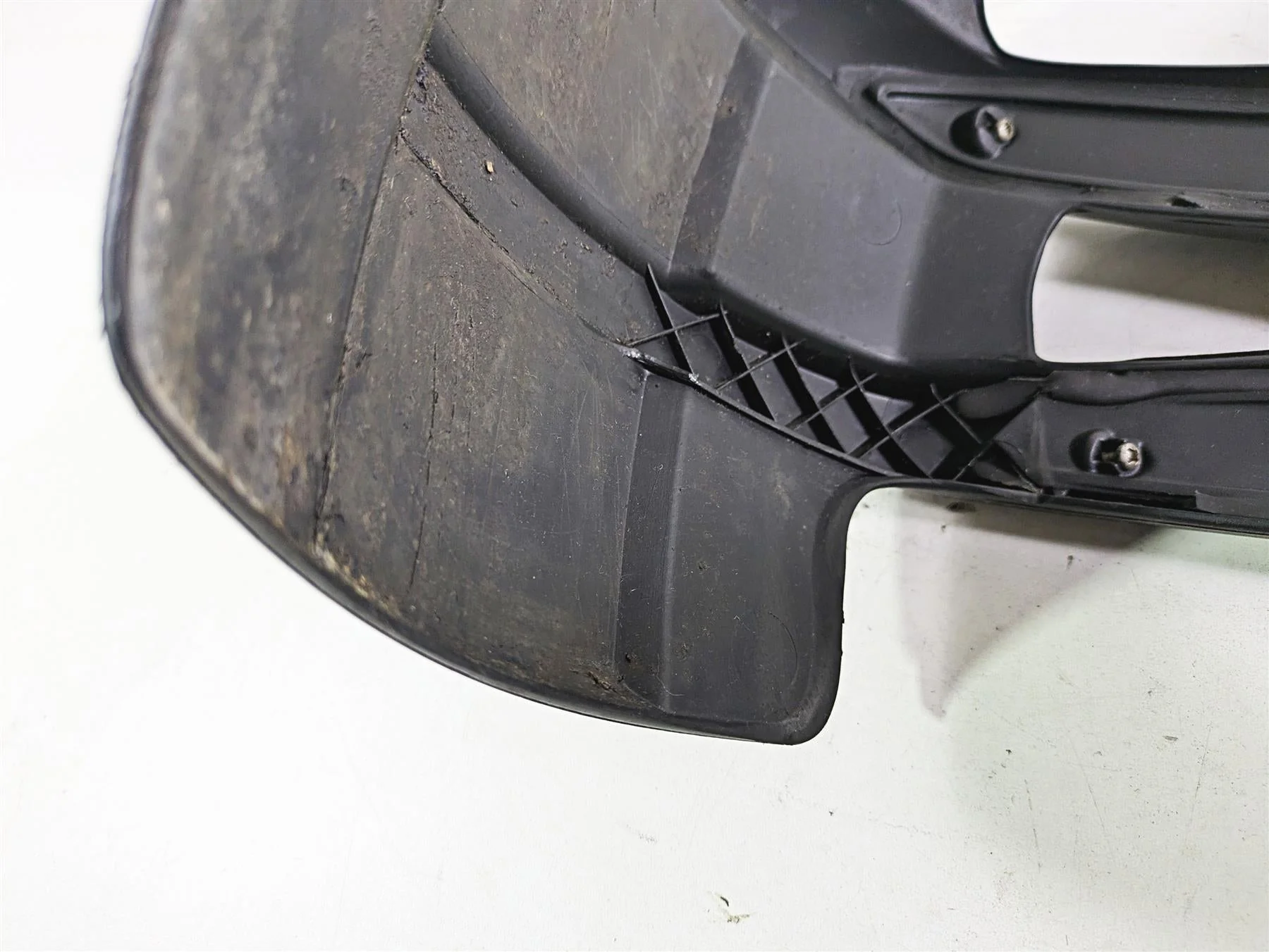 2009 BMW R1200GS K255 Adv Rear Wheel Mud Guard 46627682884 - Image 11