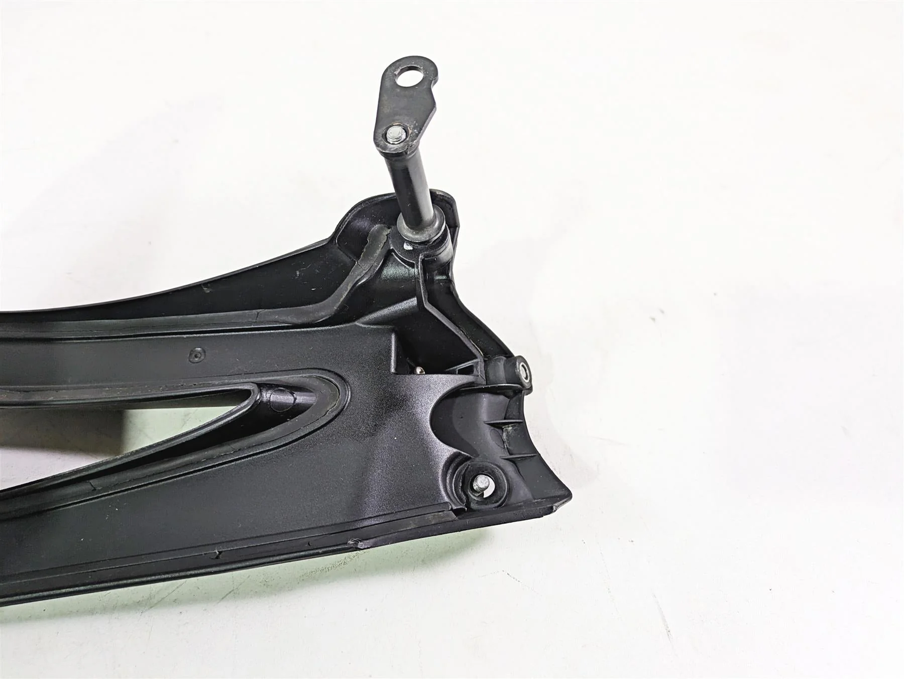 2009 BMW R1200GS K255 Adv Rear Wheel Mud Guard 46627682884 - Image 12