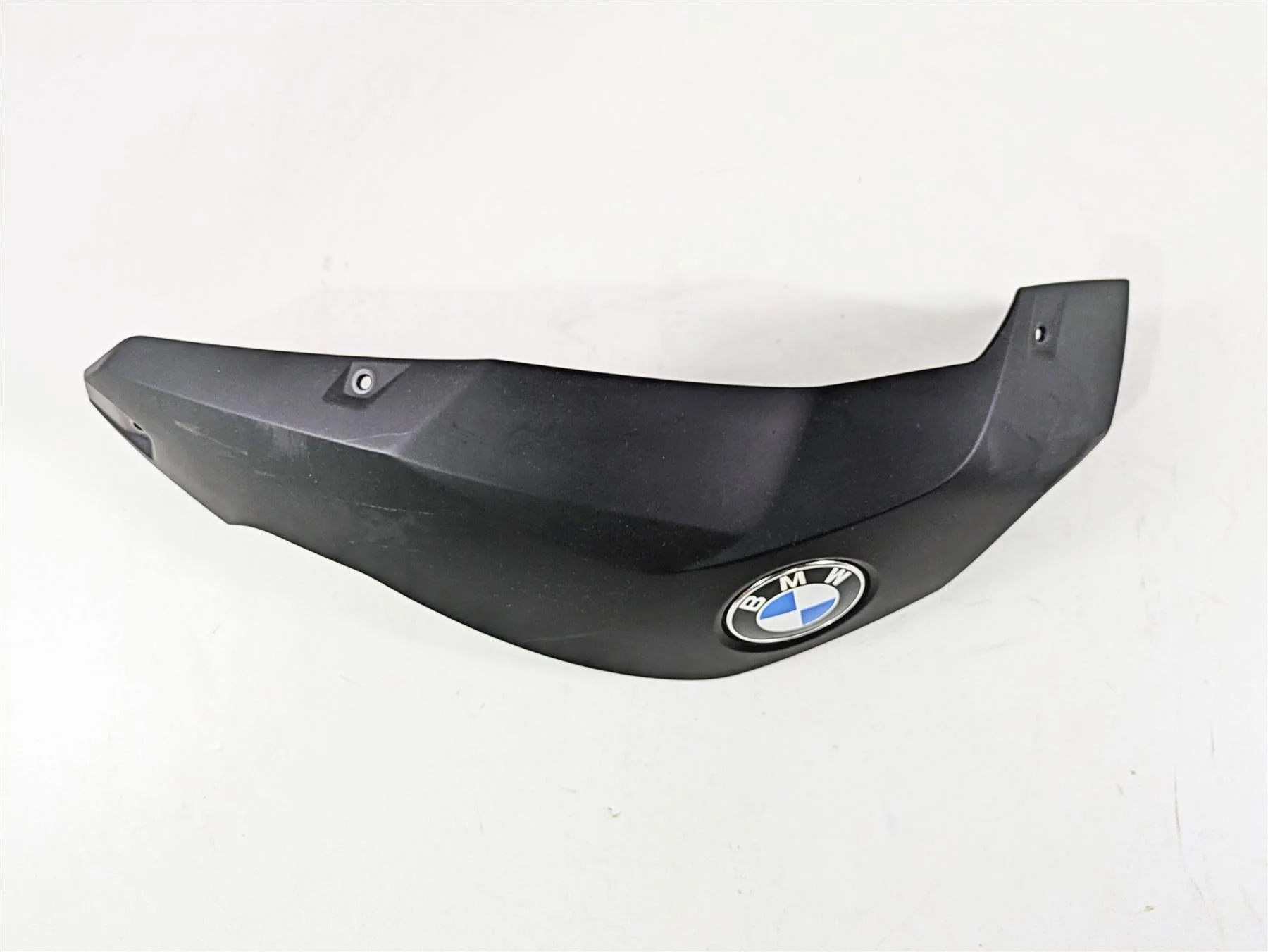 2009 BMW R1200GS K255 Adv Right Side Fuel Tank Cover & Emblem 46637706288 - Image 5