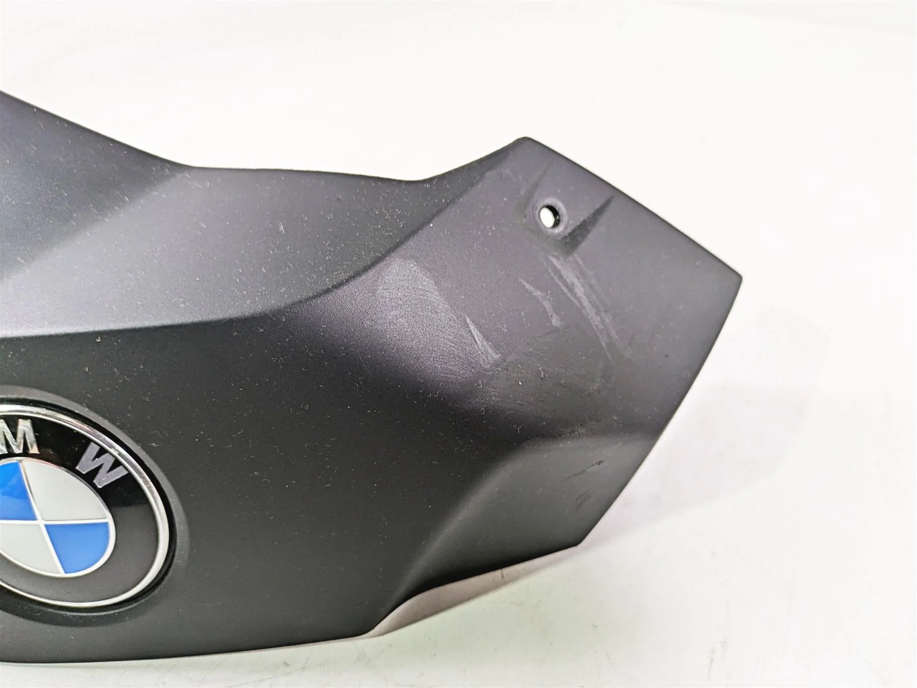 2009 BMW R1200GS K255 Adv Right Side Fuel Tank Cover & Emblem 46637706288 - Image 8