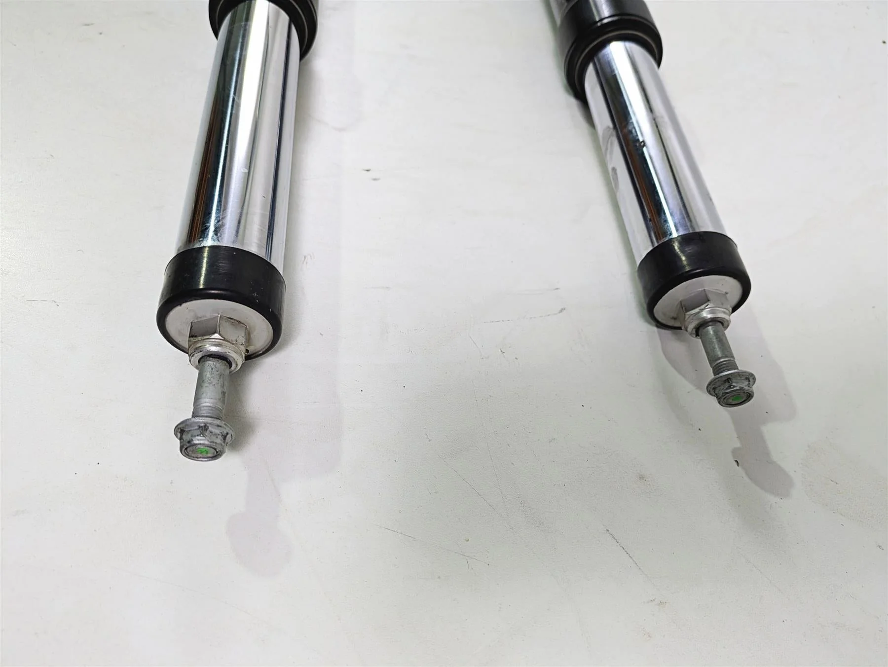 2009 BMW R1200GS K255 Adv Straight Marzocchi Front Forks 31428526939 31428526940 - Image 6