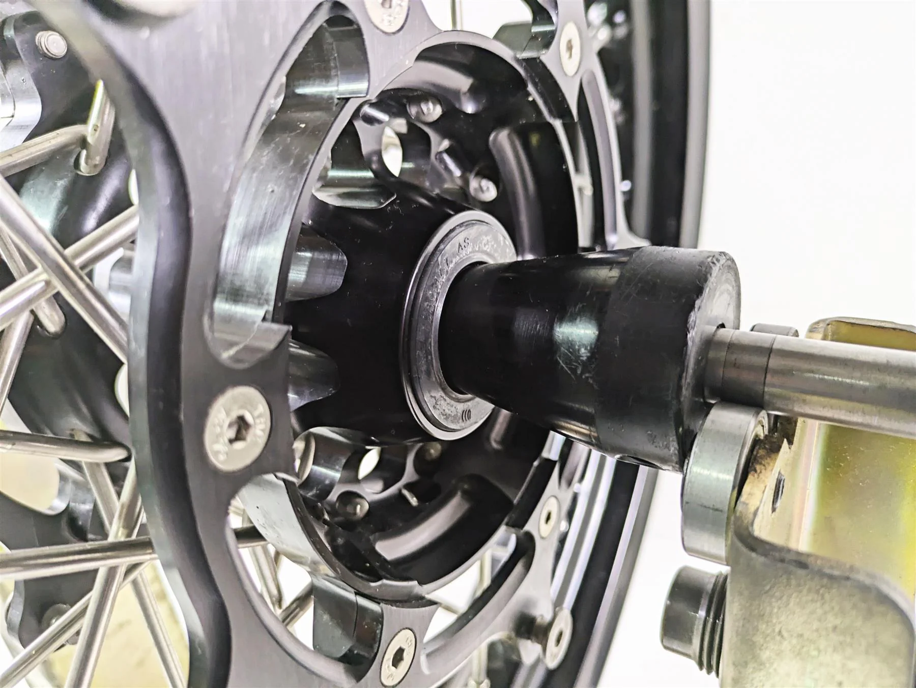2009 BMW R1200GS K255 Adv Woody's Wheel Works Excel Front Wheel 19x2.5 - Runout - Image 7