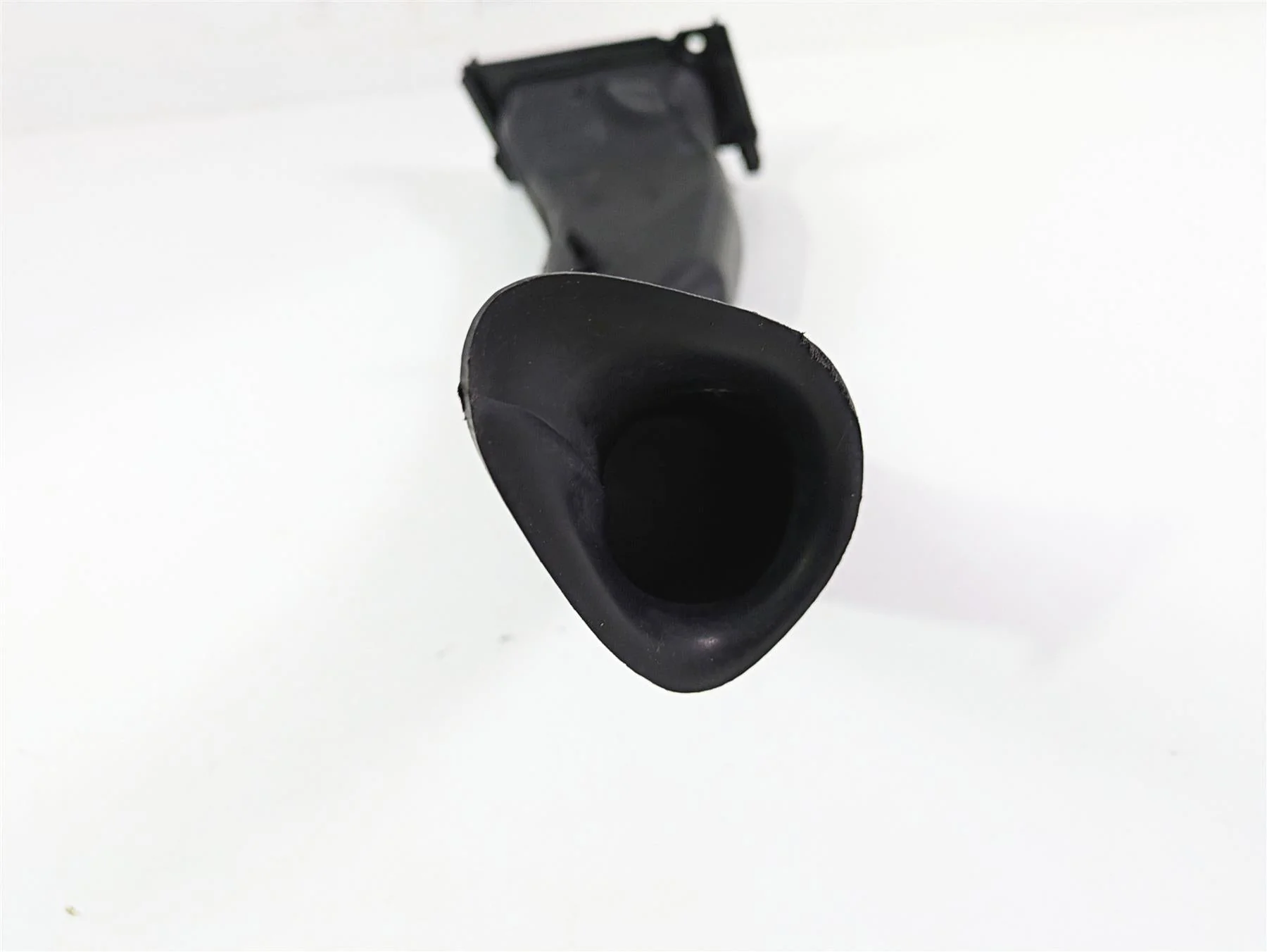 2009 BMW R1200RT K26 Air Intake Manifold Tube Snorkel 13717677659 - Image 6