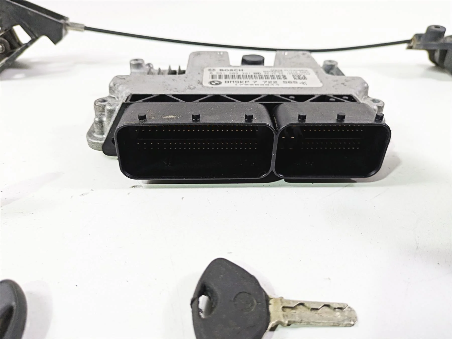 2009 BMW R1200RT K26 Cdi Ecu Ignition Switch Keys Set - Read 13618521661 7722565 - Image 7