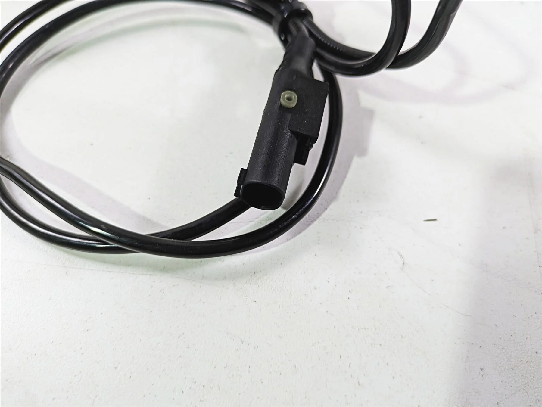 2009 BMW R1200RT K26 Front Wheel Speed Abs Brake Sensor 34527677824 - Image 10