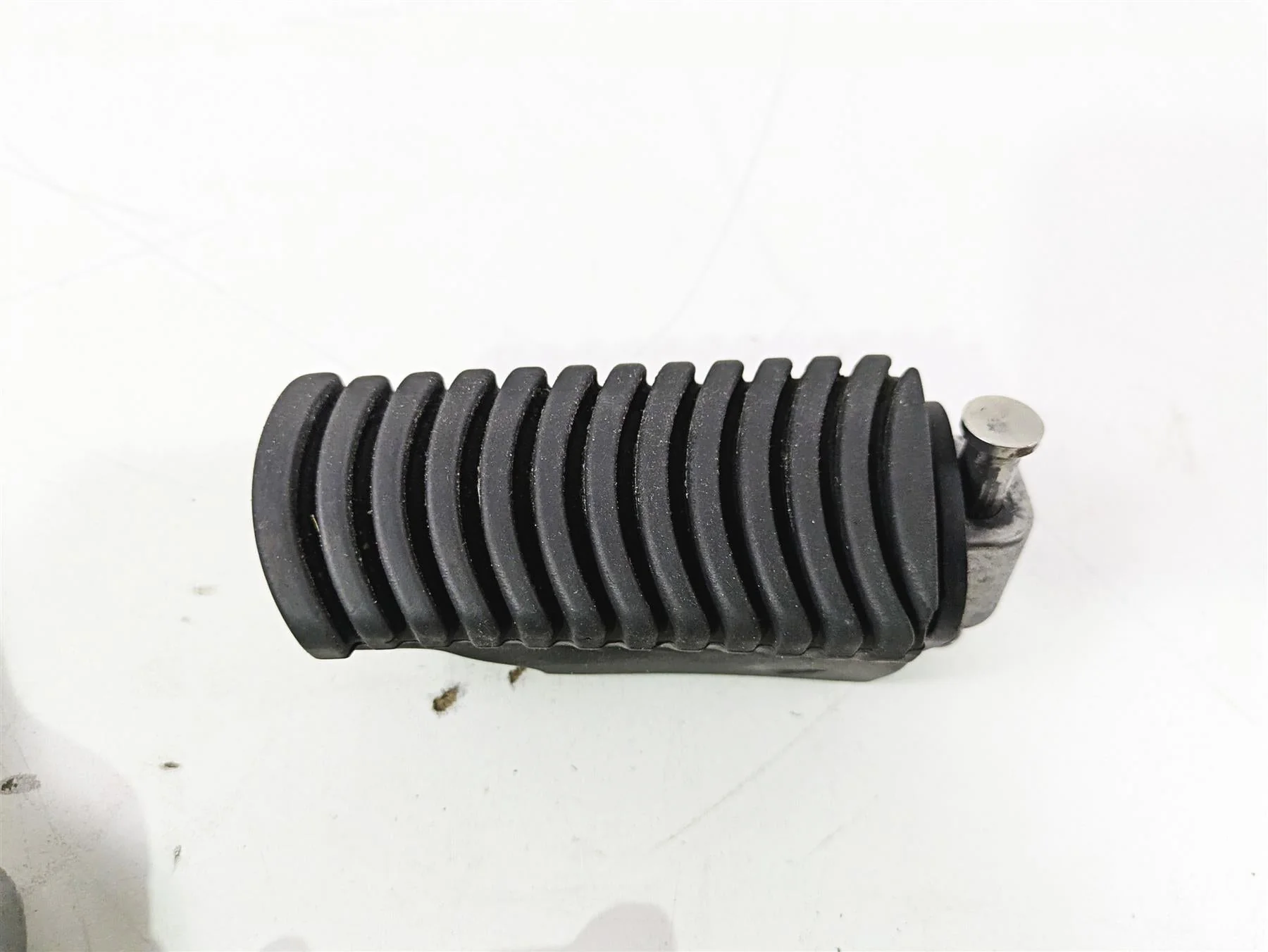 2009 BMW R1200RT K26 Left Footpeg Foot Peg & Gear Shift Lever 46717675289 - Image 5