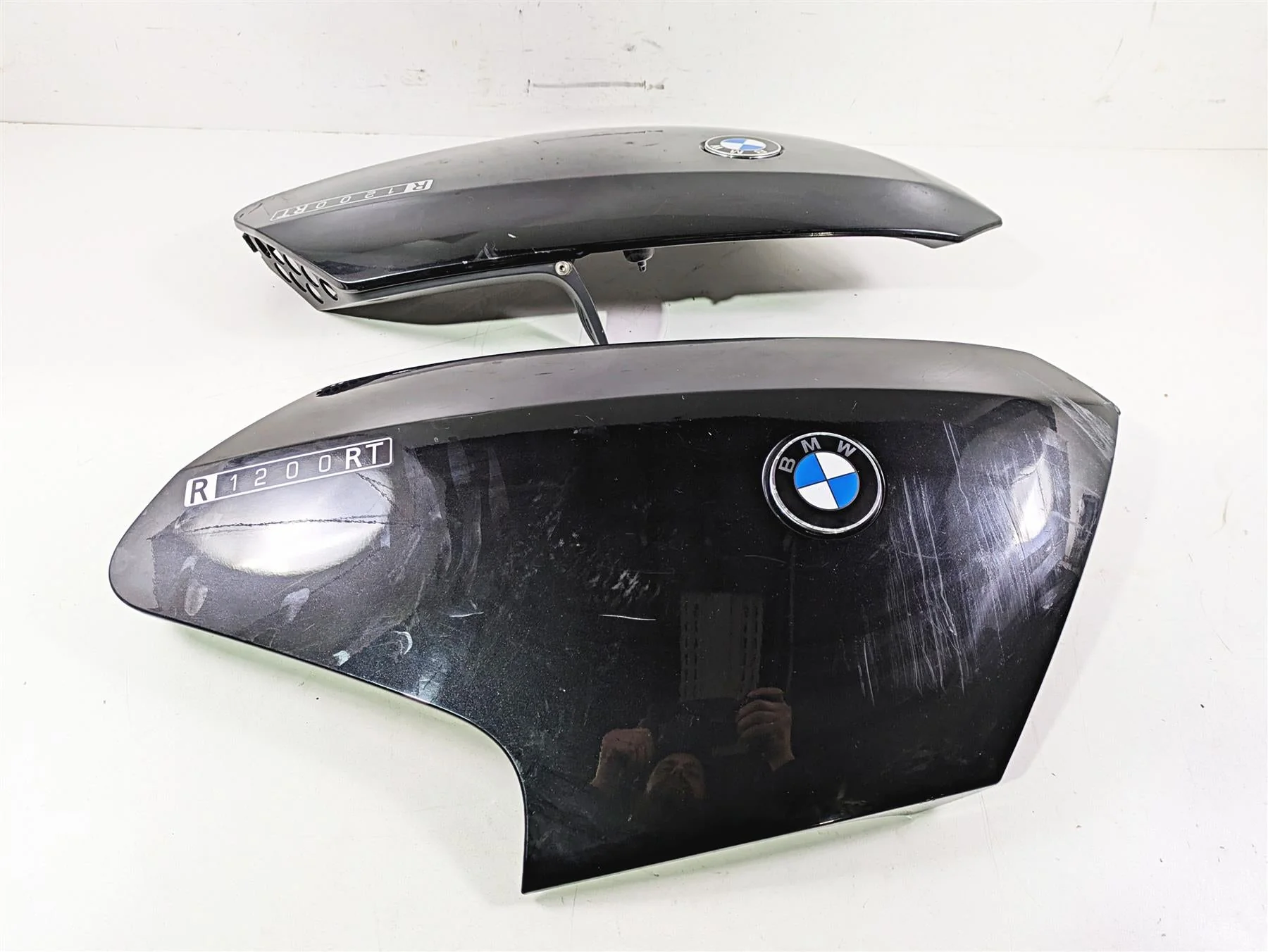 2009 BMW R1200RT K26 Upper Side Panel Cover Fairing Set 46637682943 46637682944 - Image 2