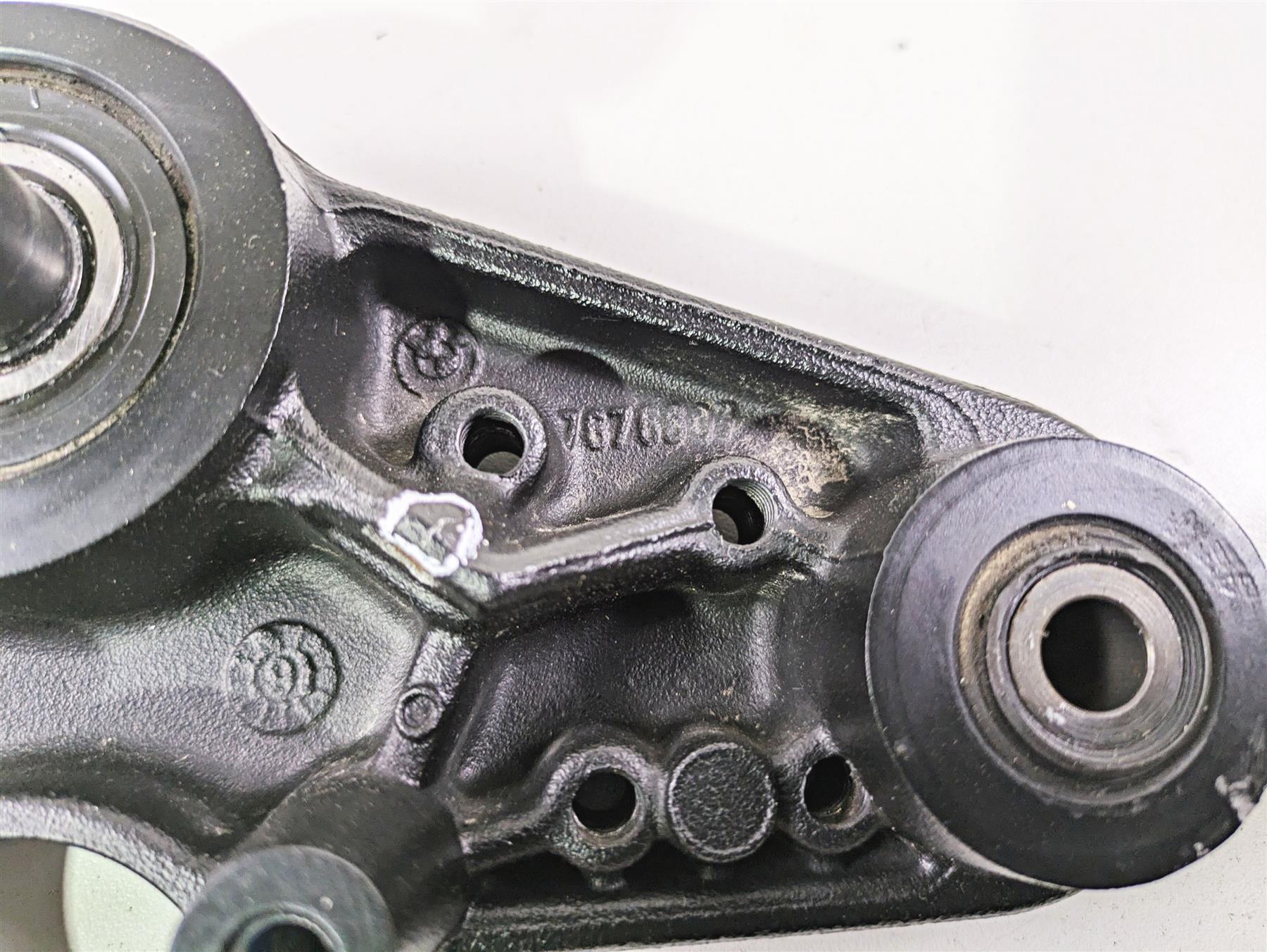 2009 BMW R1200RT K26 Upper Triple Tree Steering Clamp - Read 31427729239 - Image 6