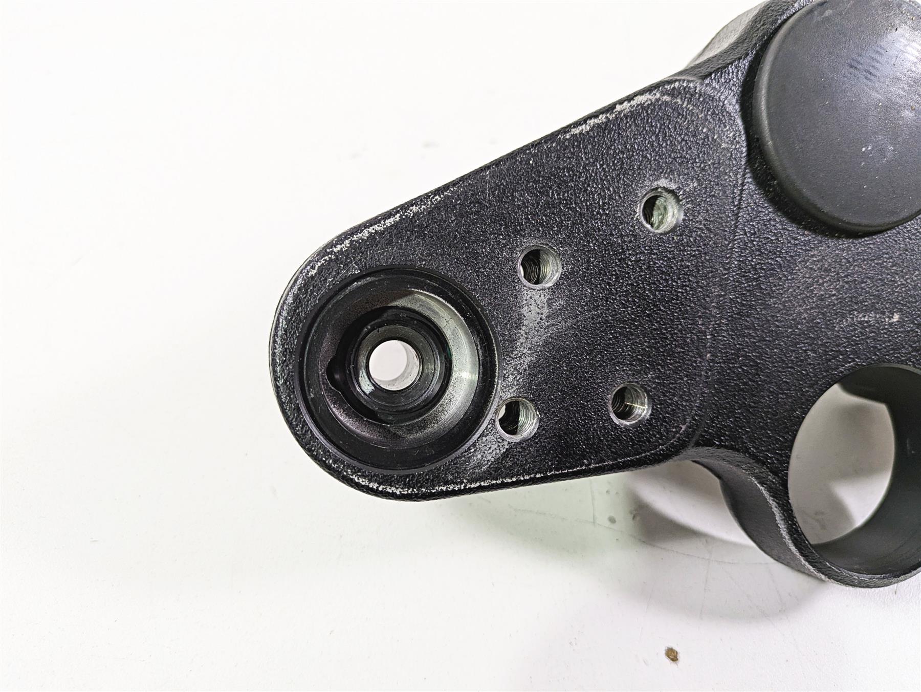 2009 BMW R1200RT K26 Upper Triple Tree Steering Clamp - Read 31427729239 - Image 9