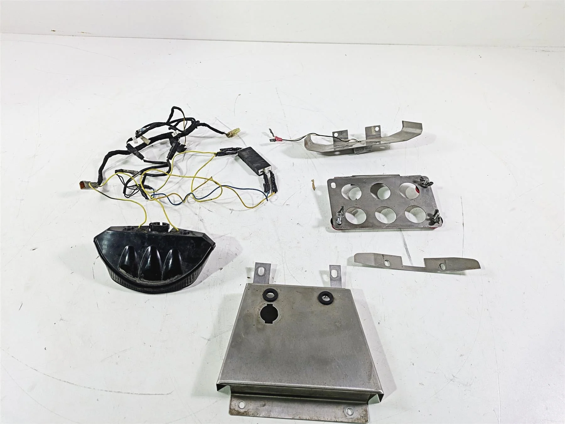 2009 Ducati Monster 1100 S Competition Werkes Palter Holder Led Taillight Set - Image 2