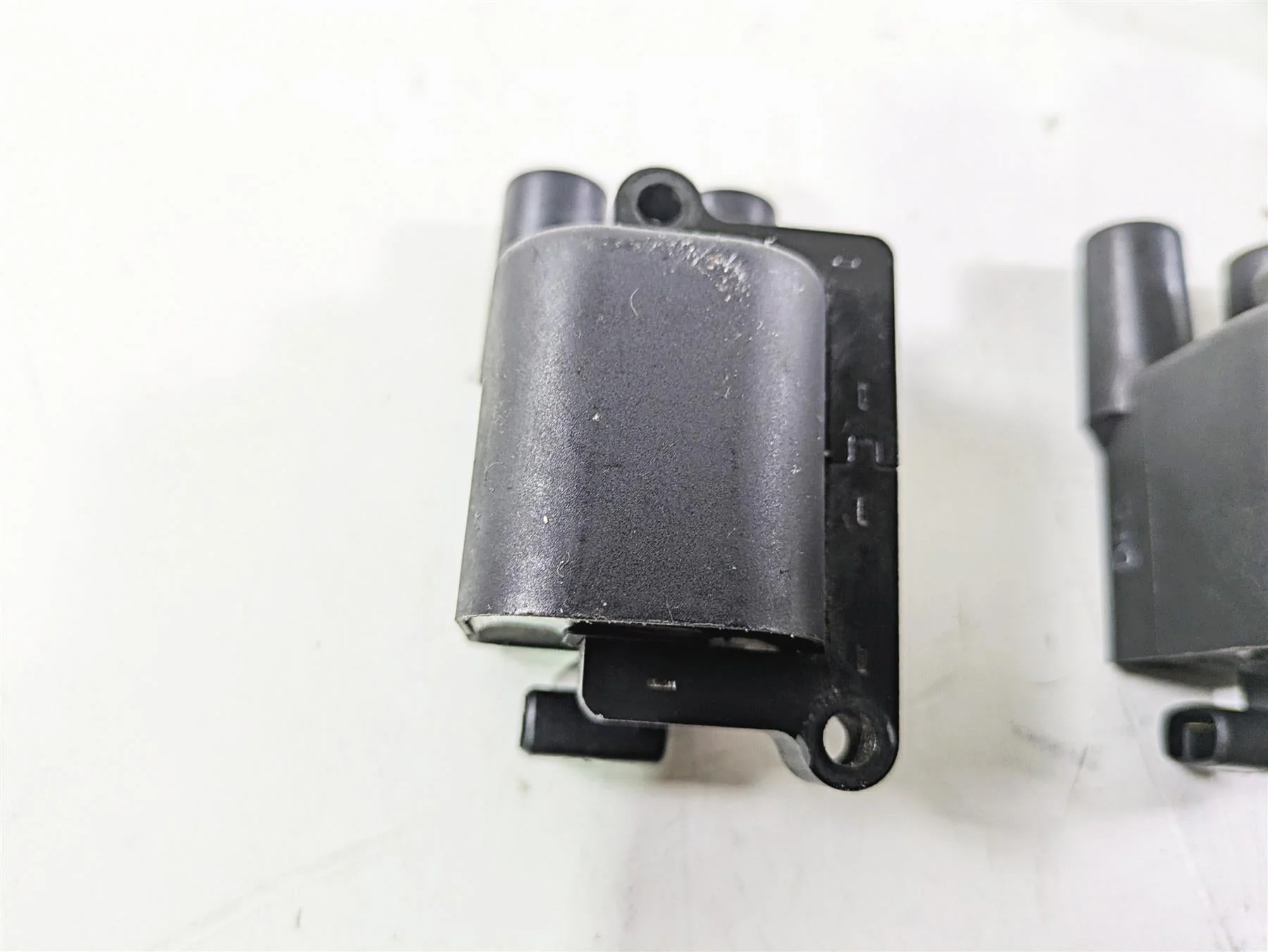 2009 Ducati Monster 1100 S Ignition Coil Wire Plug Set Beru 38040101C - Image 9