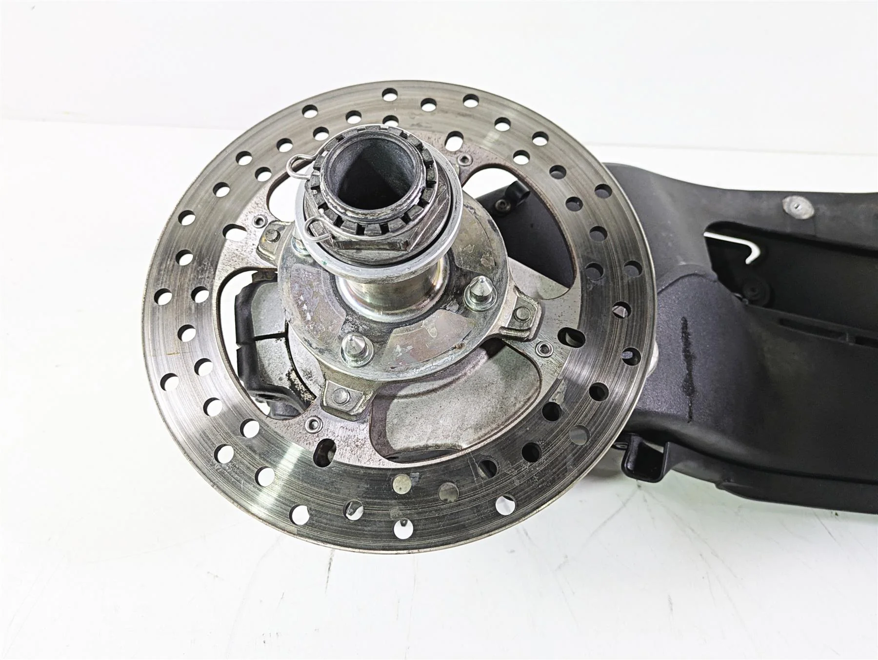 2009 Ducati Monster 1100 S Rear Swingarm Swing Arm Axle Set 819Z0011A 37020911AA - Image 9