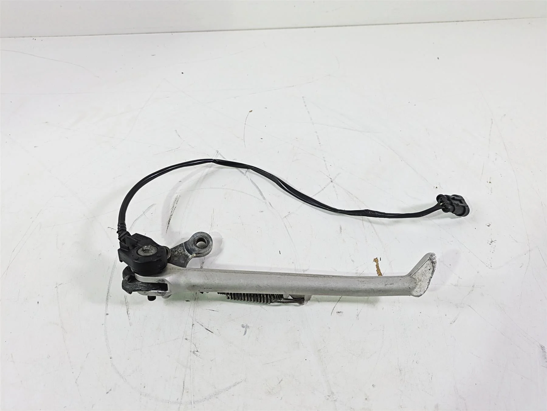 2009 Ducati Monster 1100 S Side Kickstand Kick Stand Safety Switch 55610132A