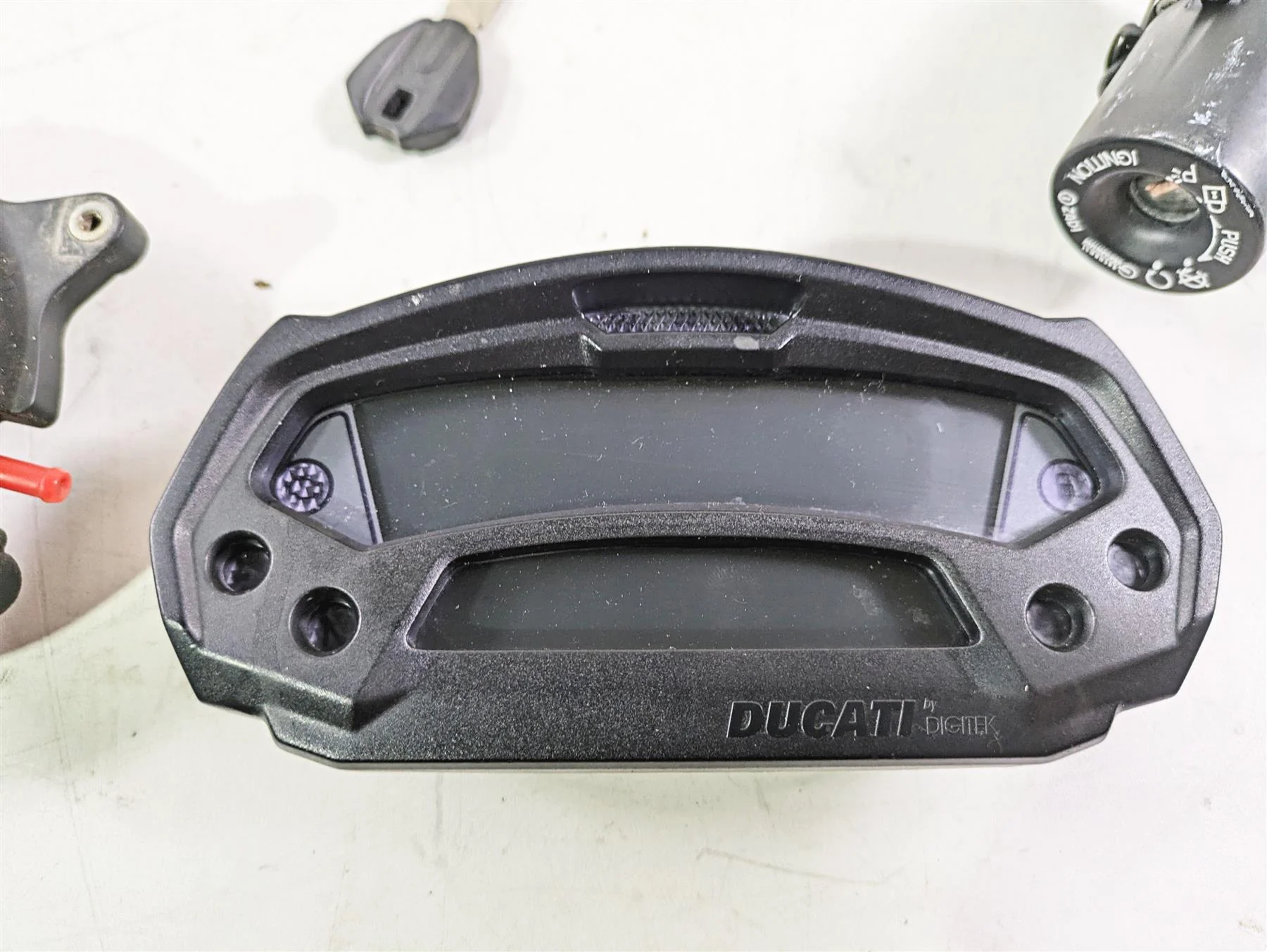 2009 Ducati Monster 1100 S Speedometer Gauge 19K Ignition Switch Key 40610703A - Image 3