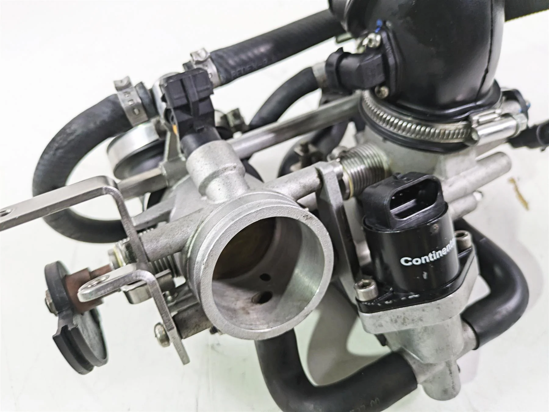 2009 Ducati Monster 1100 S Throttle Body Fuel Injection -Clean 28240831A - Image 7