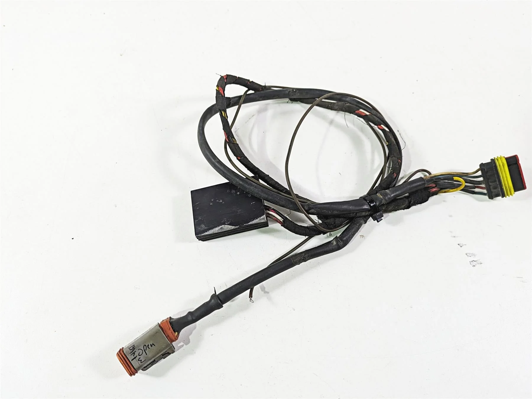 2009 Ducati Multistrada 1100 S Back Off Brake Hold Module 4987405 - Image 2