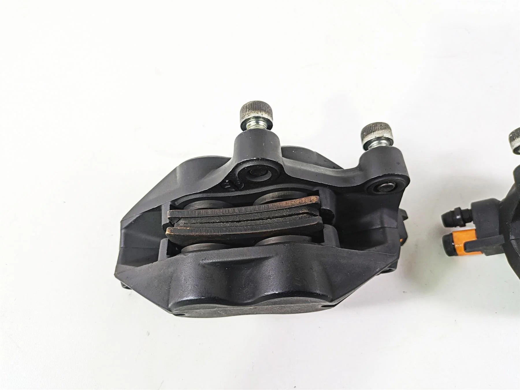 2009 Ducati Multistrada 1100 S Brembo Front Brake Caliper Set 61040711A - Image 11