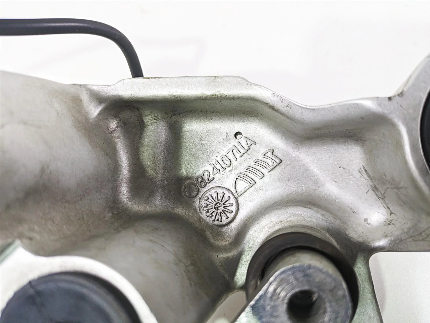 2009 Ducati Multistrada 1100 S Front Right Footpeg Brake Mount Bracket 82420711A - Image 7