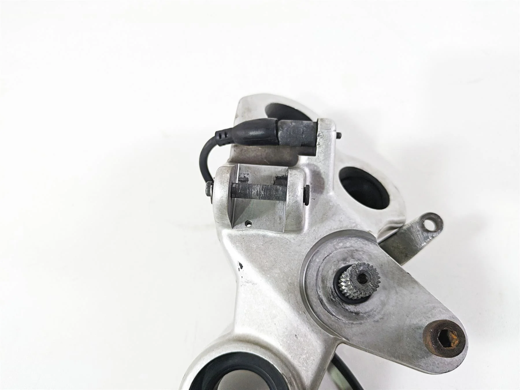 2009 Ducati Multistrada 1100 S Front Right Footpeg Brake Mount Bracket 82420711A - Image 9