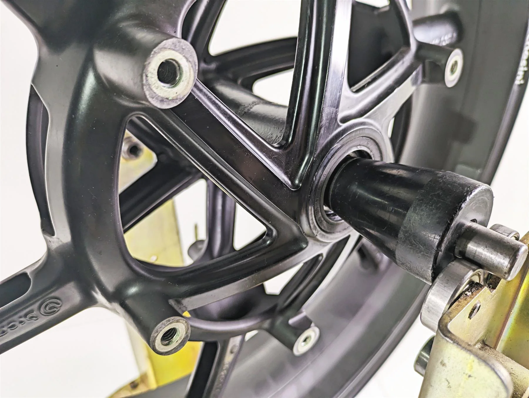2009 Ducati Multistrada 1100 S Marchesini 17x 3.5 Front Wheel Rim 50121071AB - Image 6