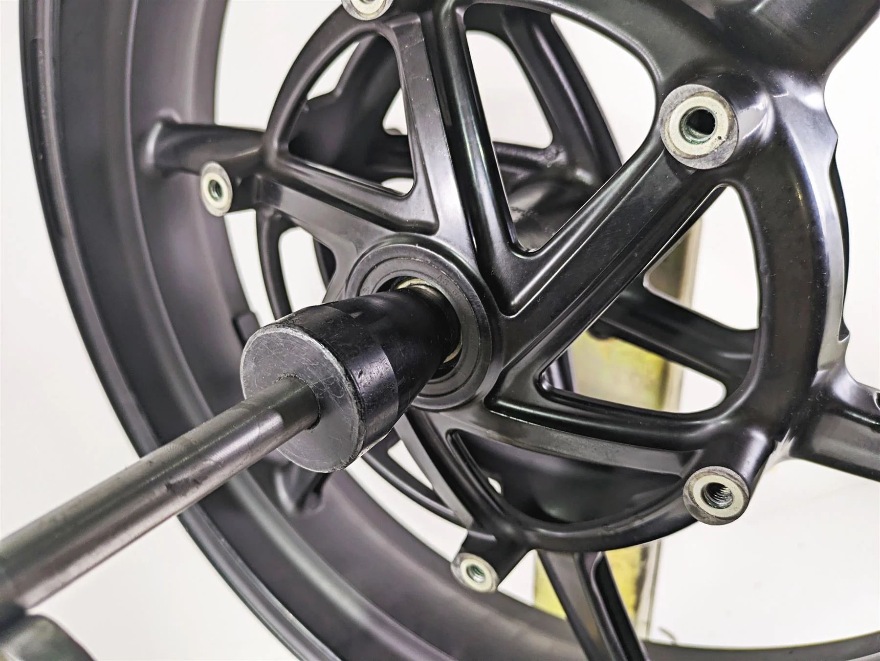 2009 Ducati Multistrada 1100 S Marchesini 17x 3.5 Front Wheel Rim 50121071AB - Image 7