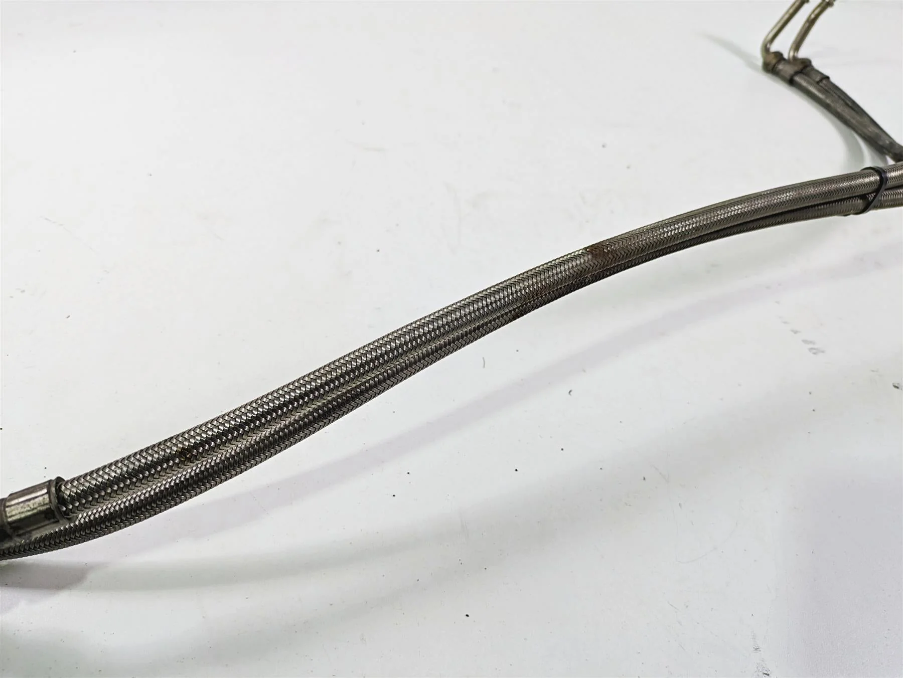 2009 Ducati Multistrada 1100 S Oil Cooler Lines Set 54840471A - Image 11