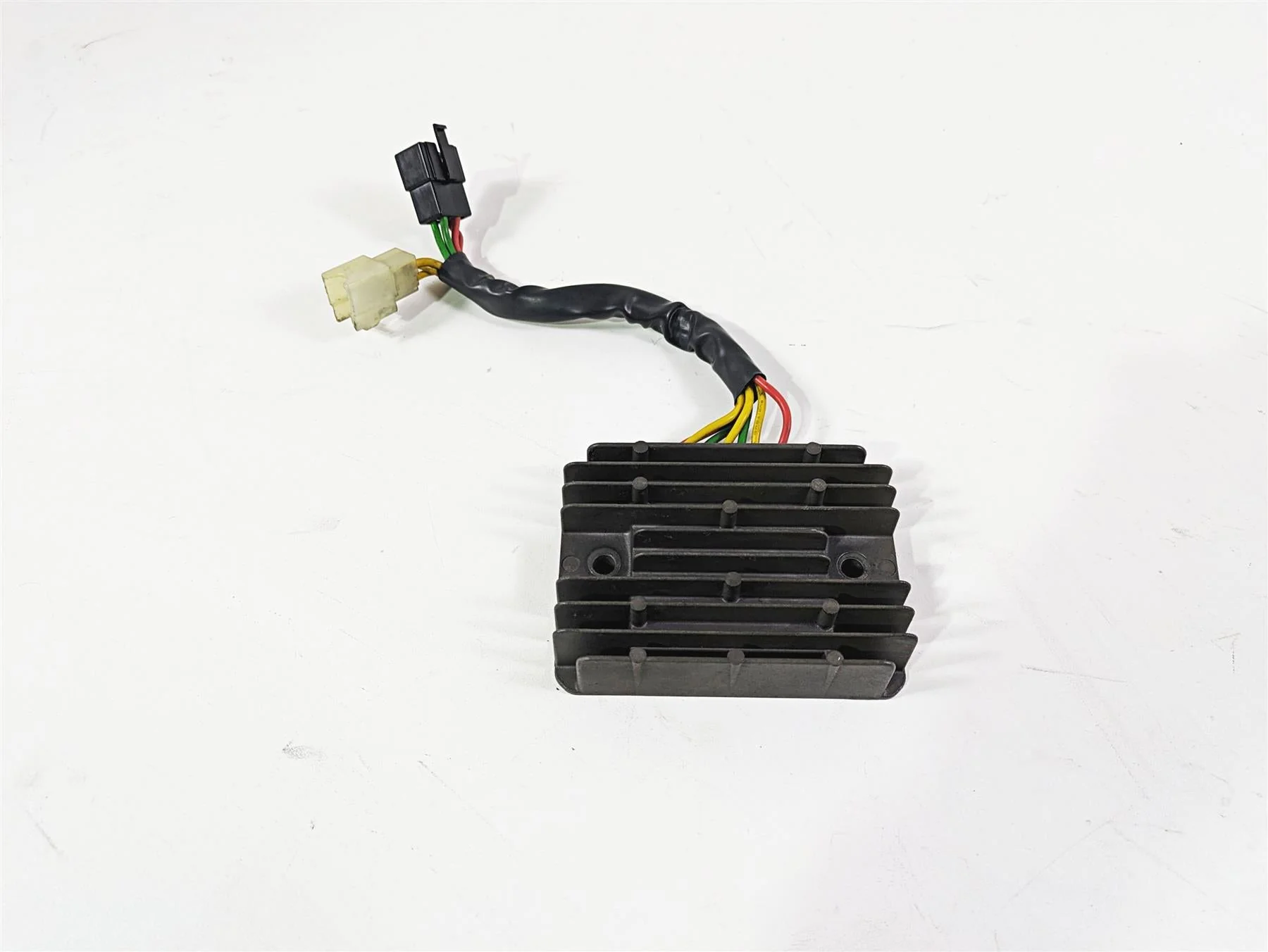 2009 Ducati Multistrada 1100 S Rectifier Voltage Regulator 54040111C