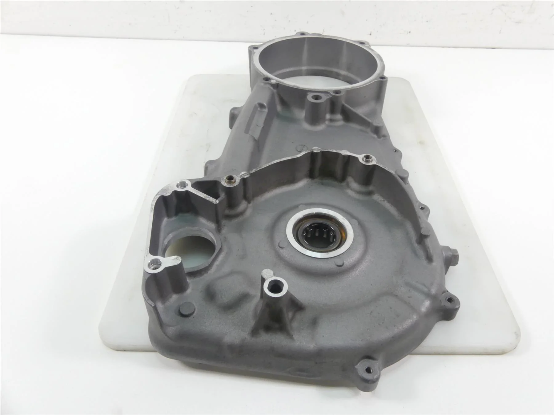 2009 Harley Dyna FXDF SE CVO Fat Bob Inner Primary Drive Clutch Cover 60681-06B - Image 8