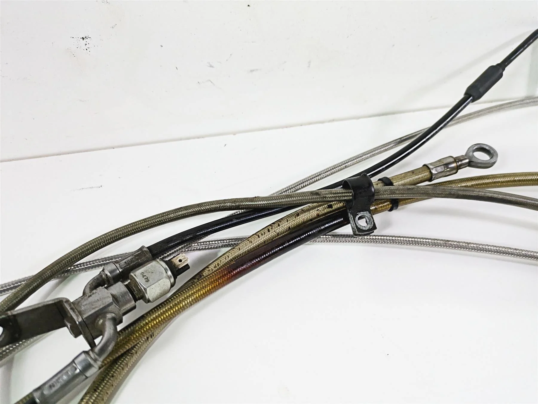 2009 Harley FLSTSB Cross Bones Extended Brake Line Throttle Cable Set 15" - Image 5