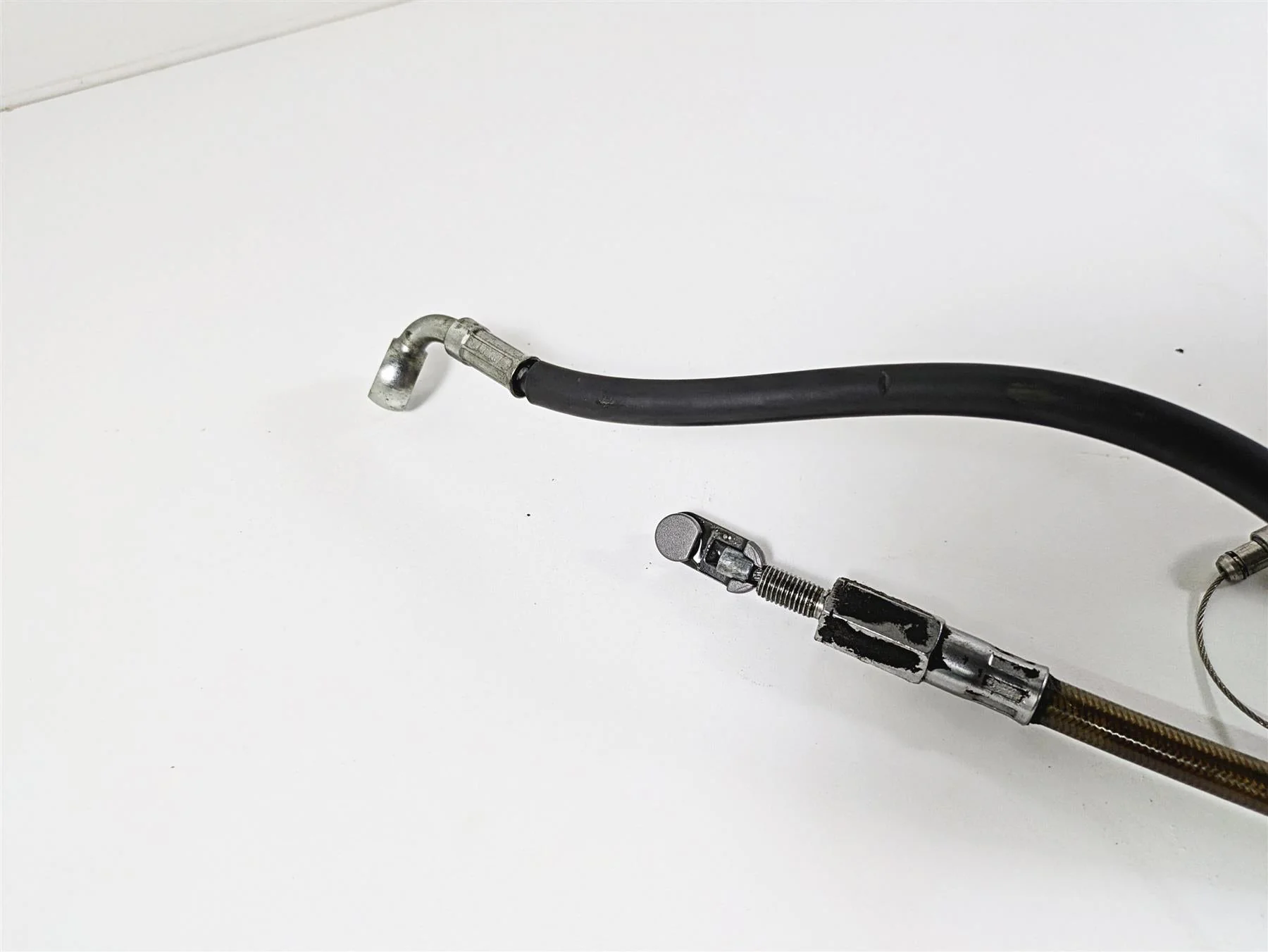2009 Harley FLSTSB Cross Bones Extended Brake Line Throttle Cable Set 15" - Image 7
